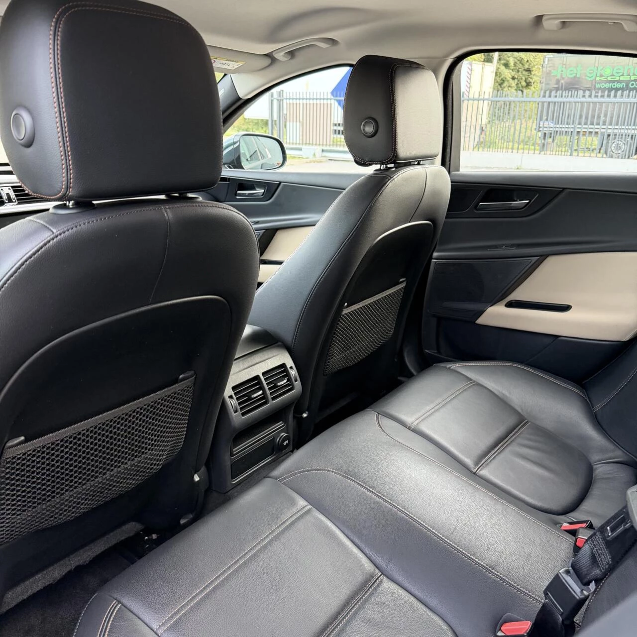 Hoofdafbeelding Jaguar XE