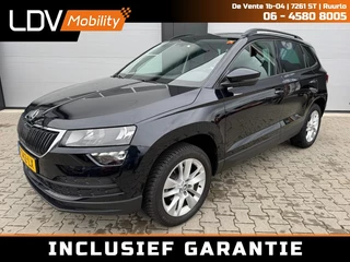 Škoda Karoq 1.0 TSI Greentech Business Edition / NAP / Trekhaak wegklapbaar / Dealer onderhouden / Camera / Cruise control / PDC.