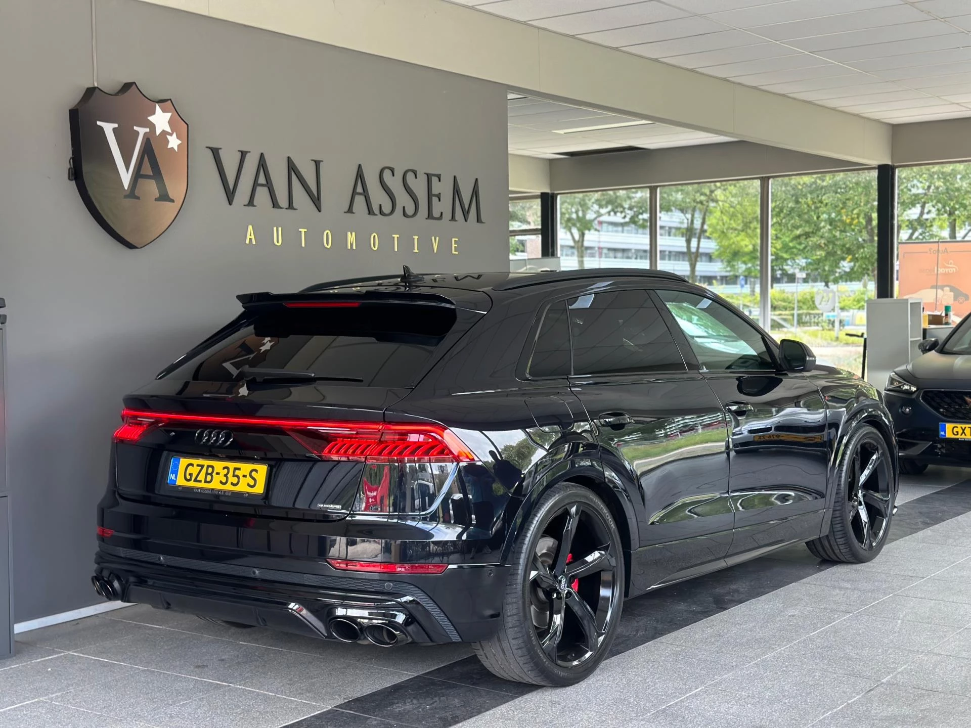 Hoofdafbeelding Audi Q8