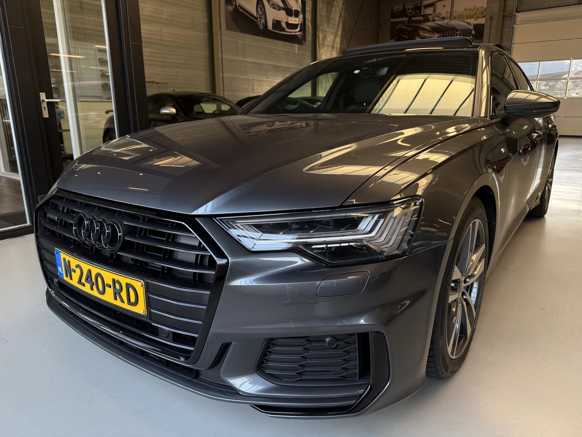Hoofdafbeelding Audi A6