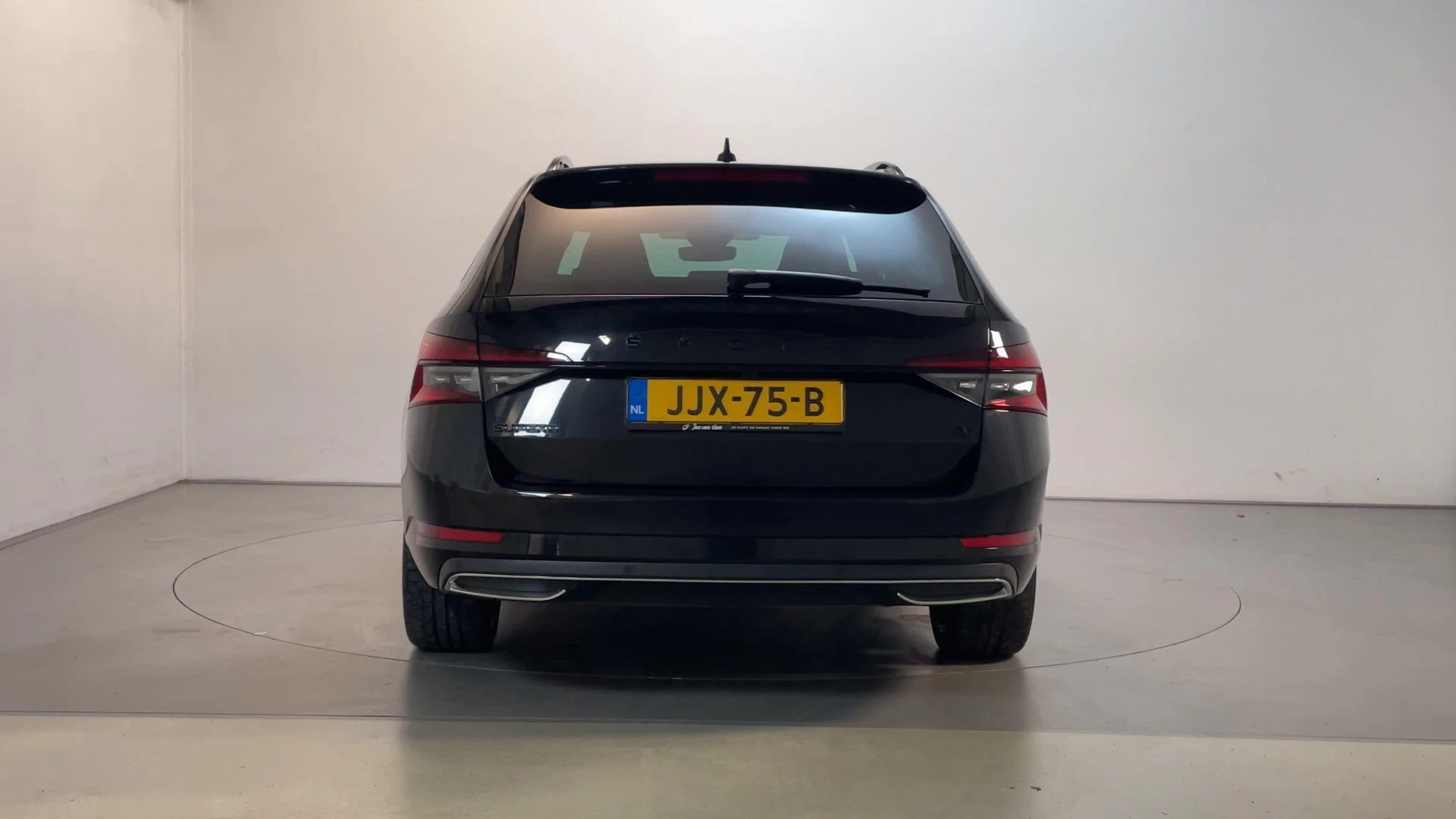 Hoofdafbeelding Škoda Superb