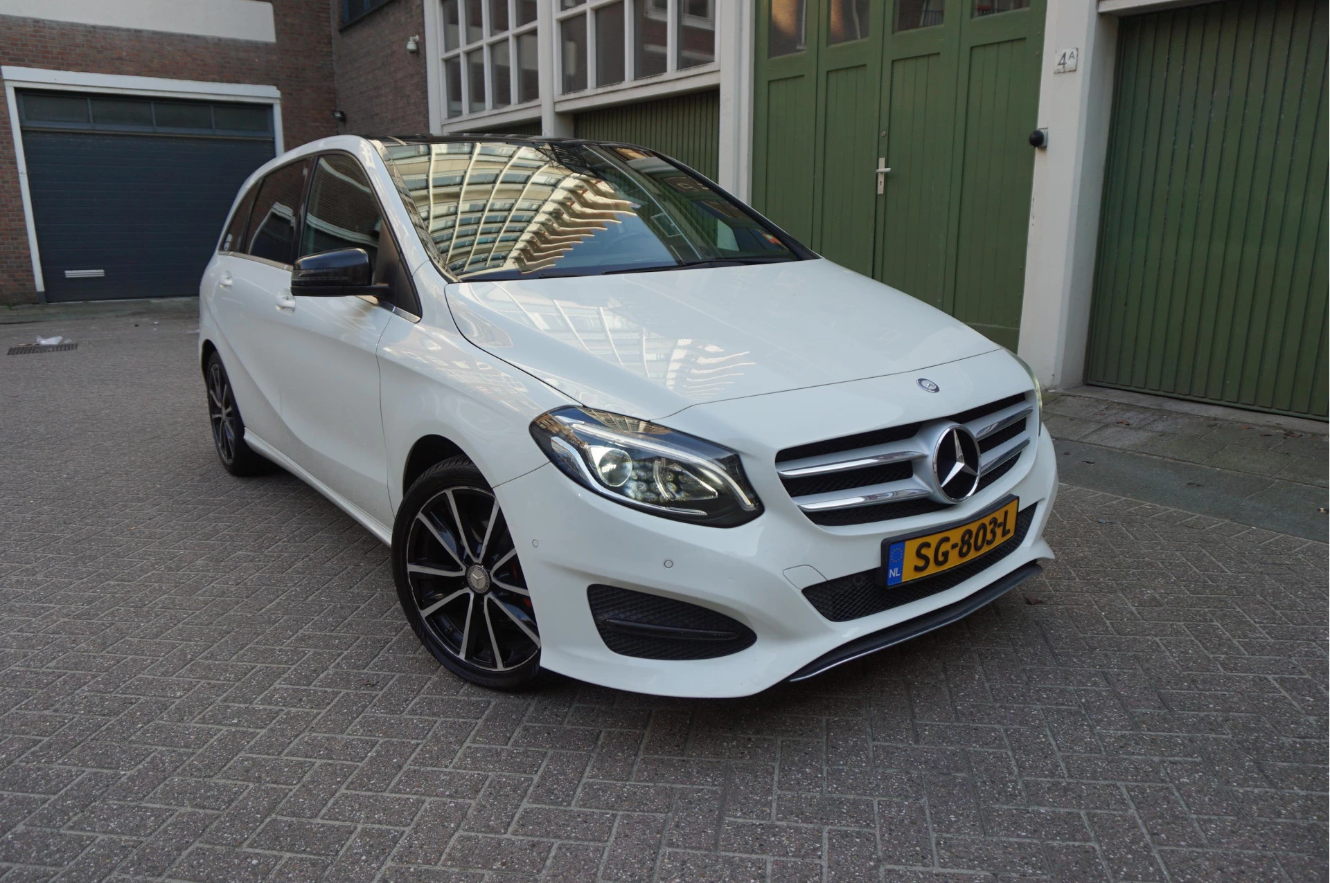 Hoofdafbeelding Mercedes-Benz B-Klasse