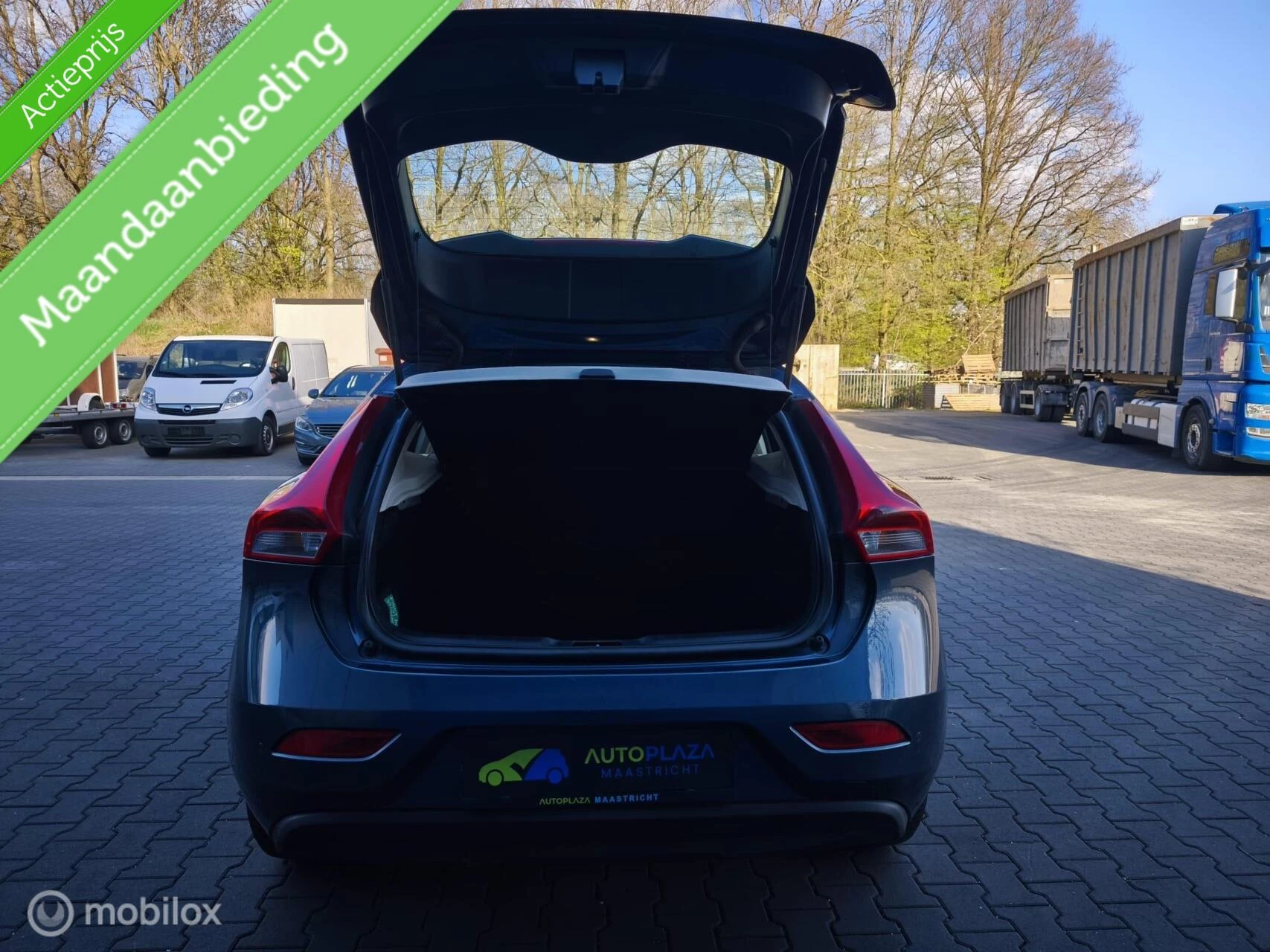 Hoofdafbeelding Volvo V40