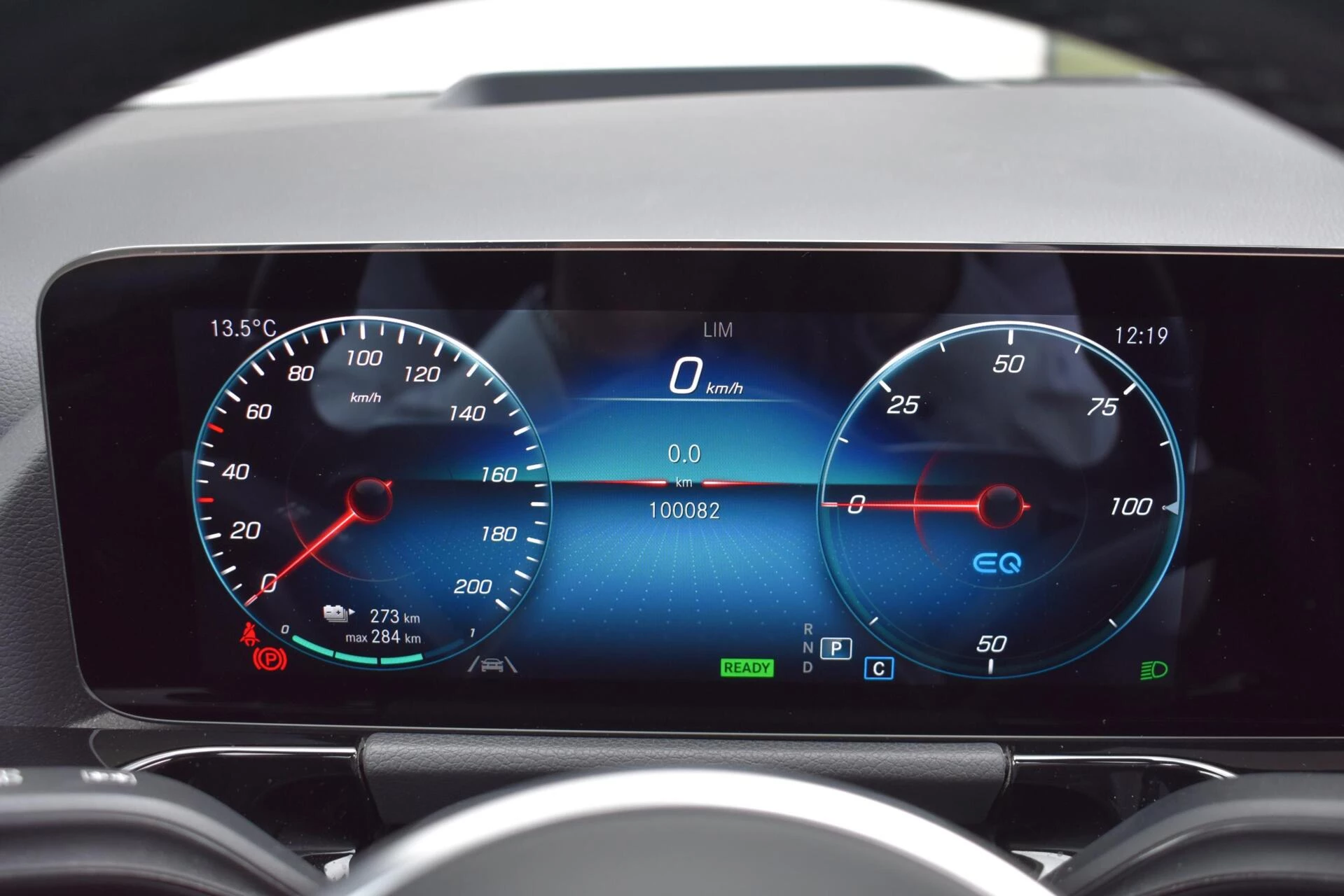 Hoofdafbeelding Mercedes-Benz EQA