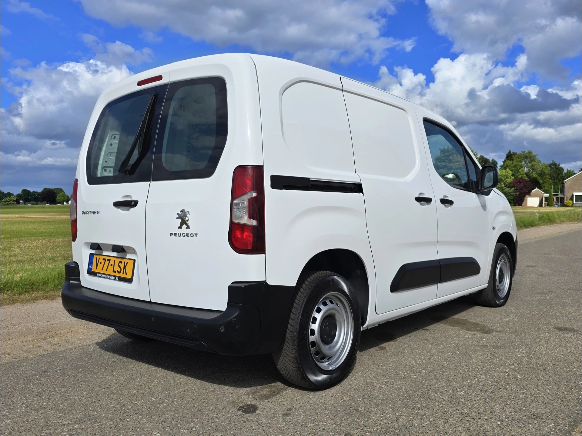 Hoofdafbeelding Peugeot Partner