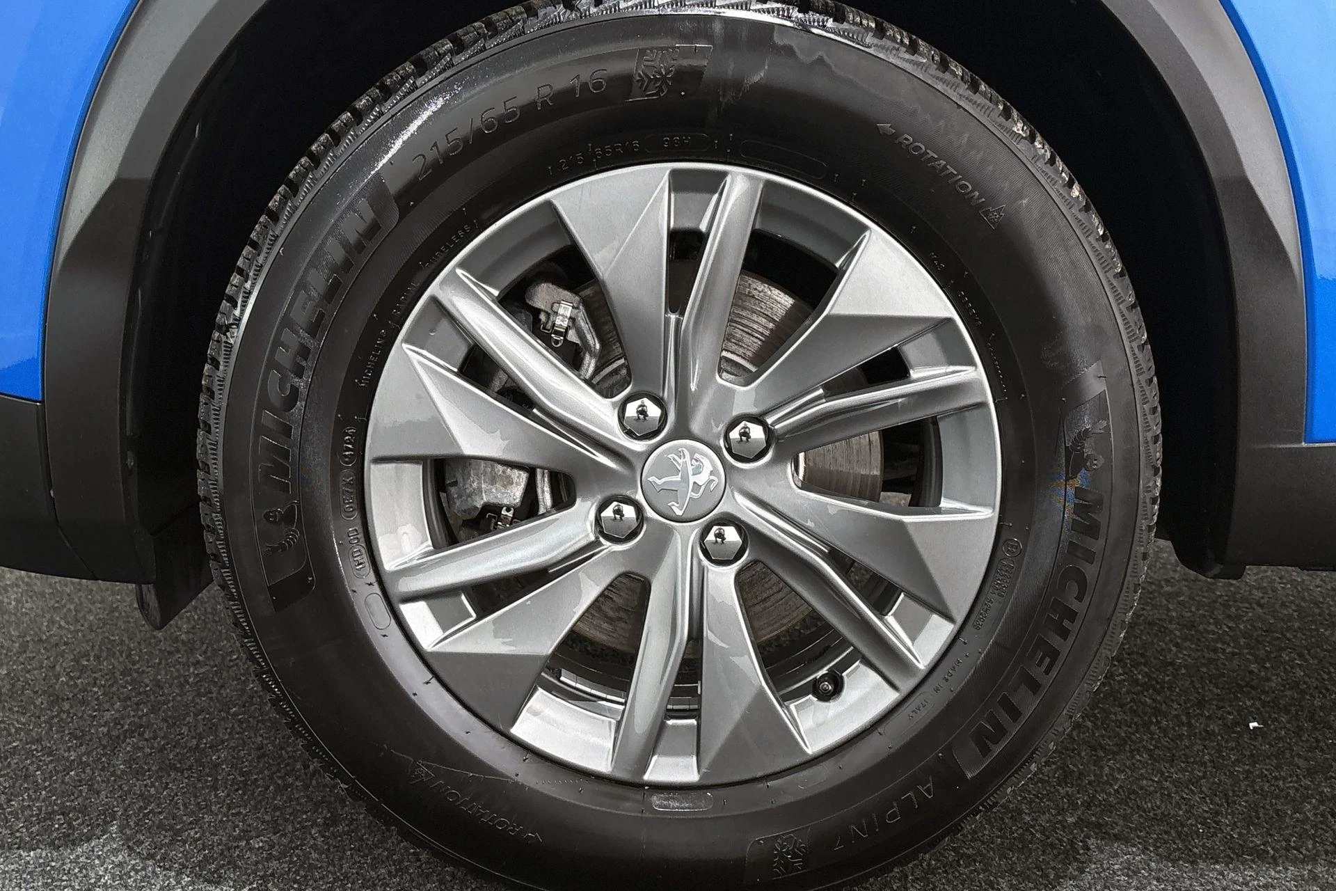 Hoofdafbeelding Peugeot e-2008