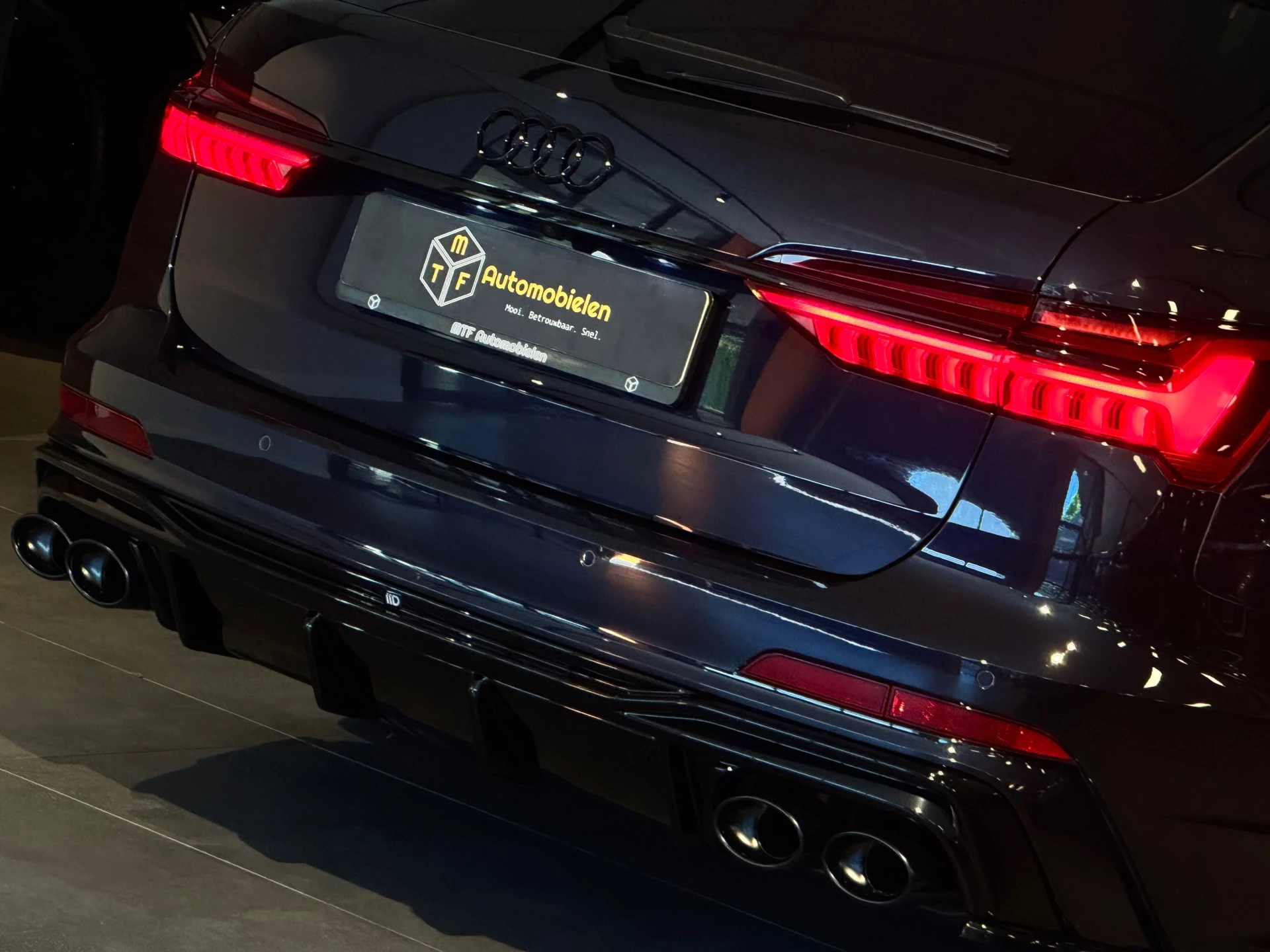 Hoofdafbeelding Audi A6