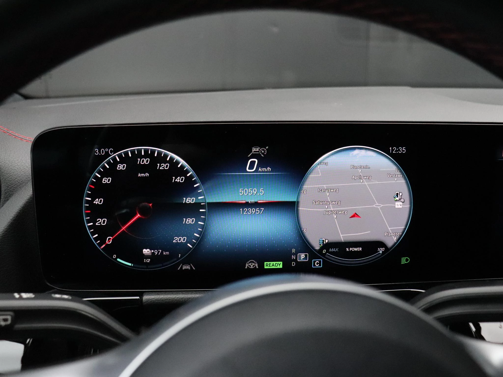 Hoofdafbeelding Mercedes-Benz EQA