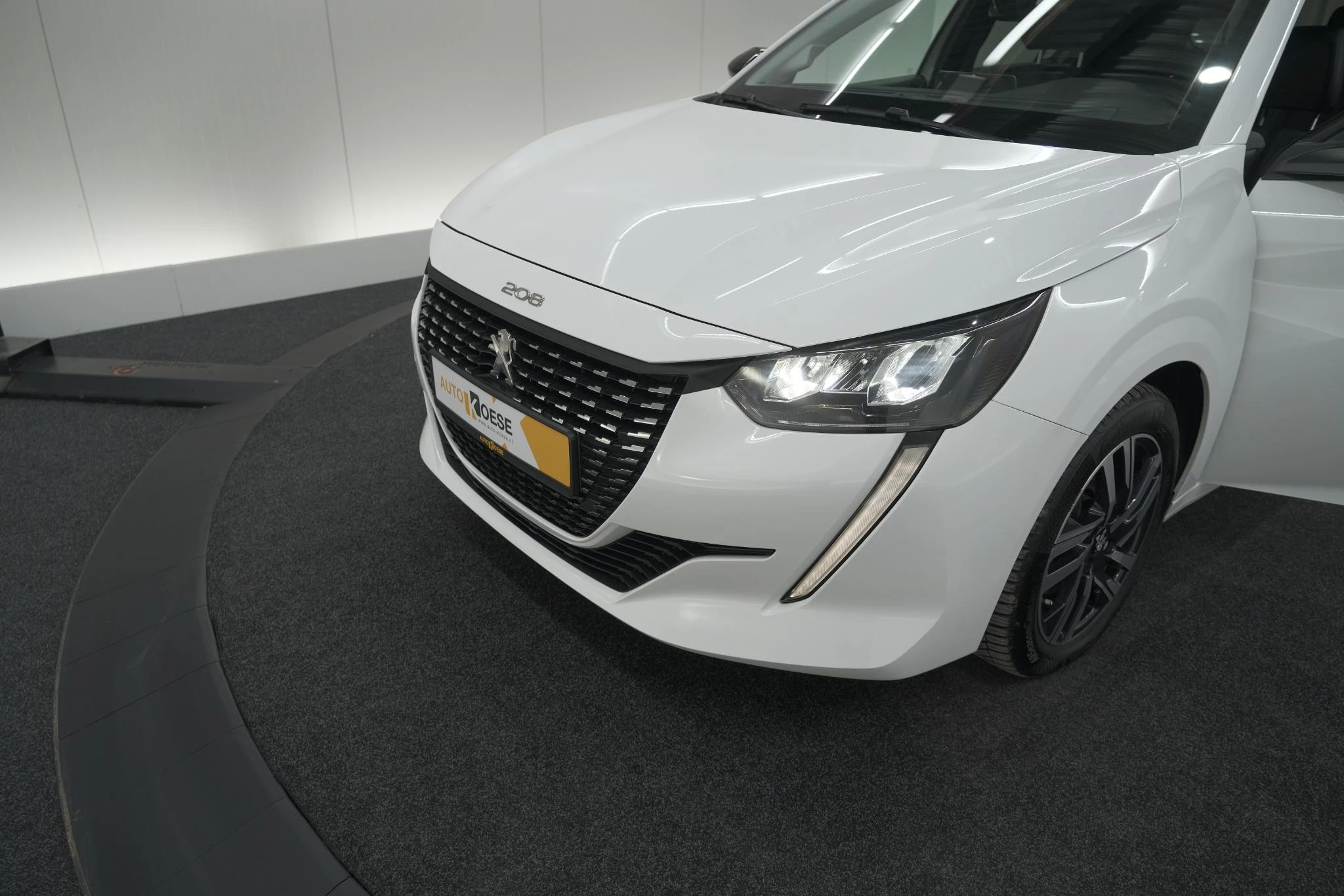 Hoofdafbeelding Peugeot 208