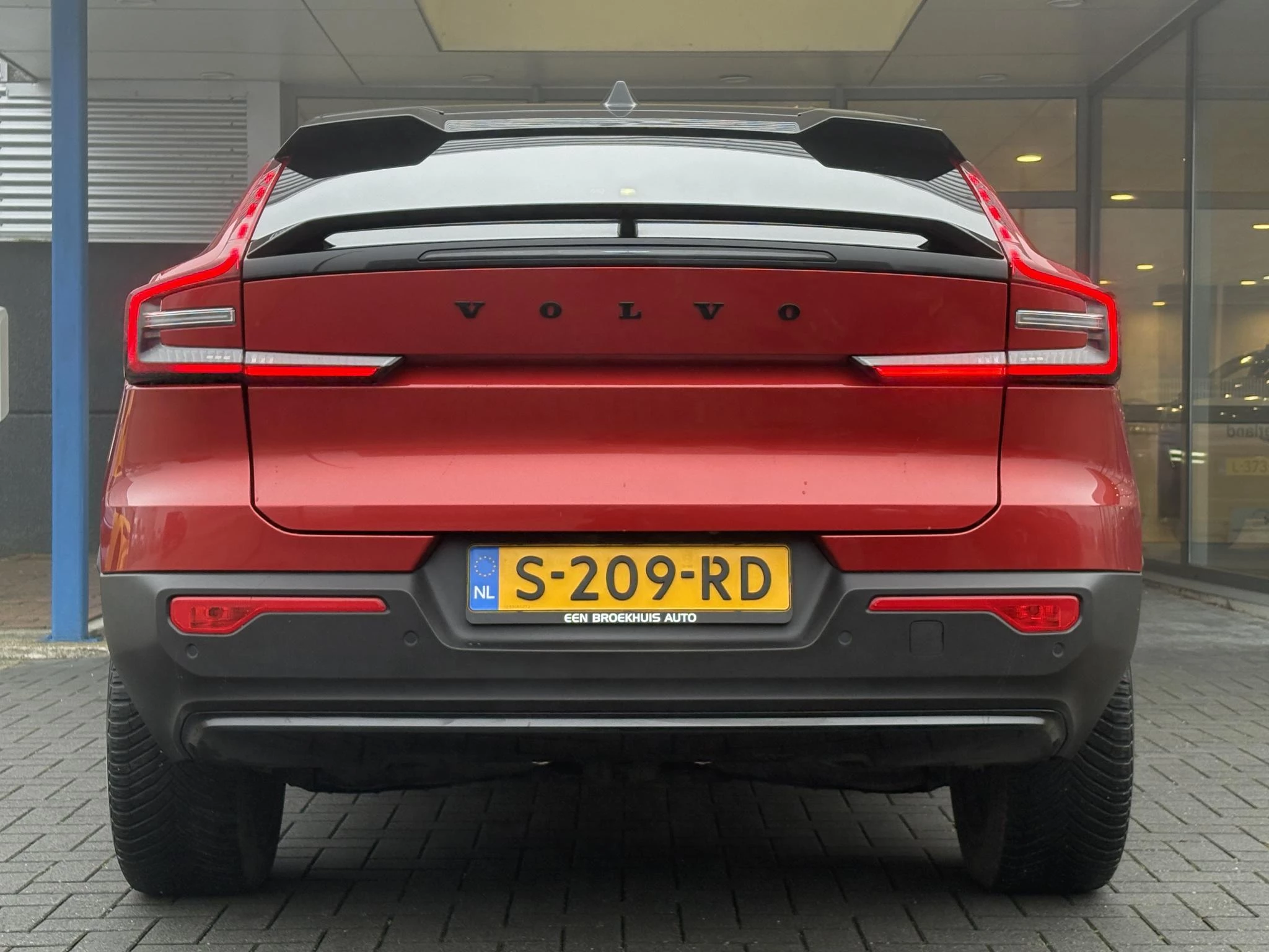 Hoofdafbeelding Volvo C40