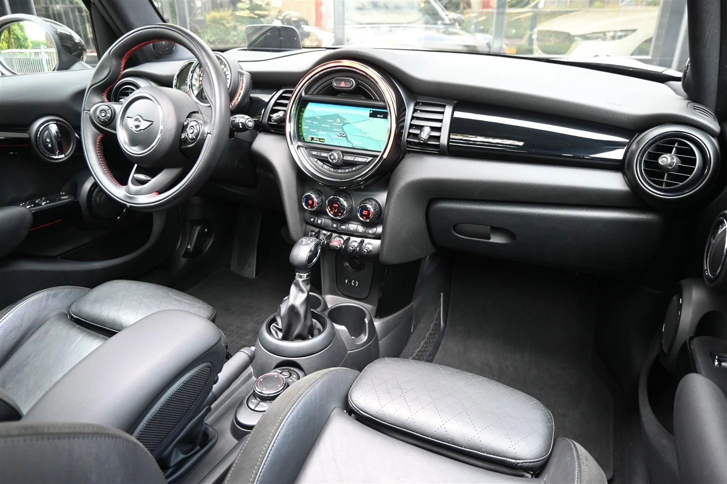 Hoofdafbeelding MINI Cooper
