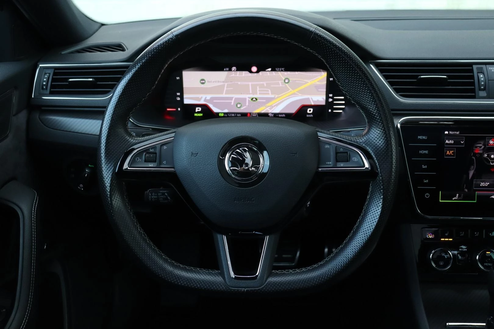 Hoofdafbeelding Škoda Superb