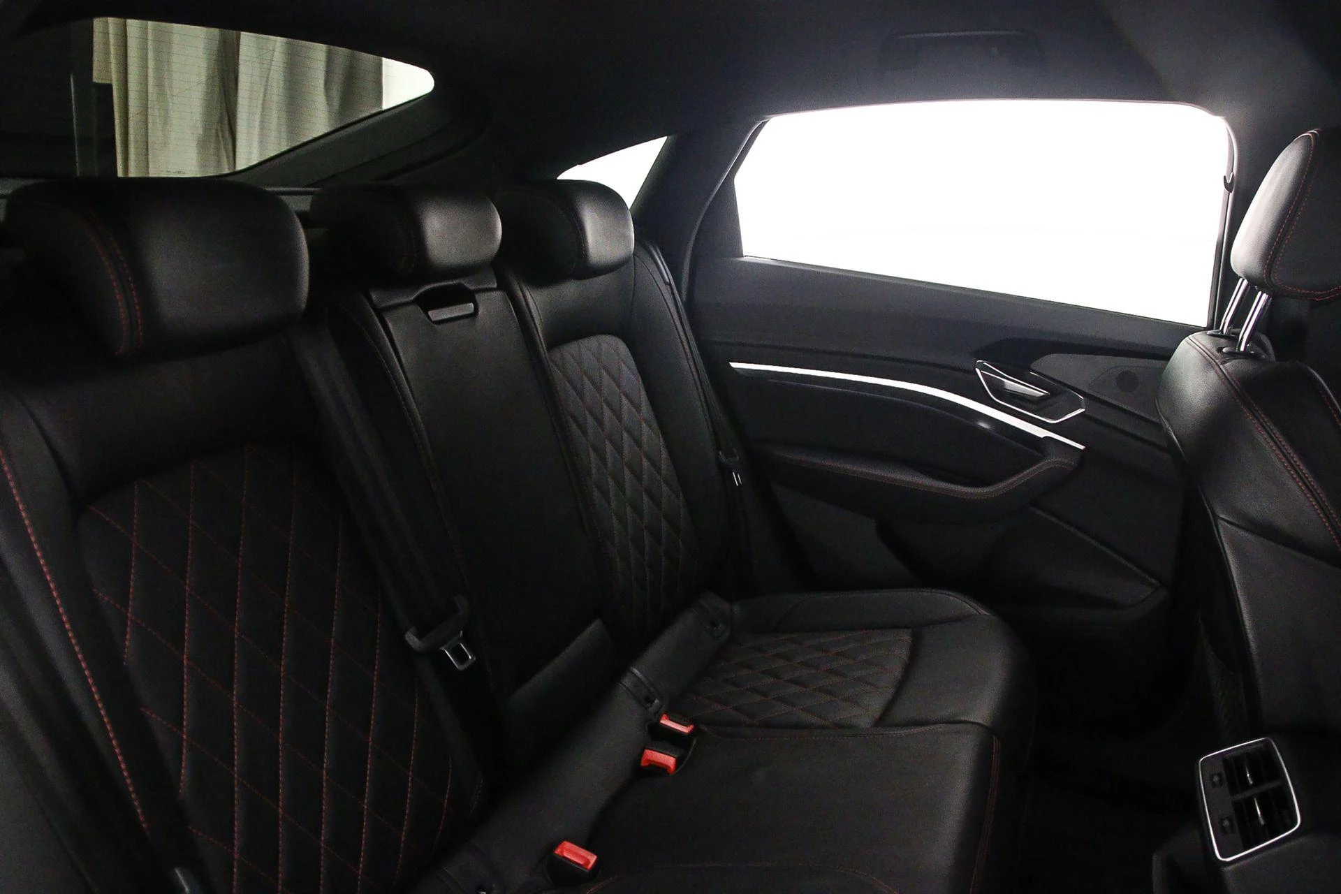 Hoofdafbeelding Audi Q8 Sportback e-tron