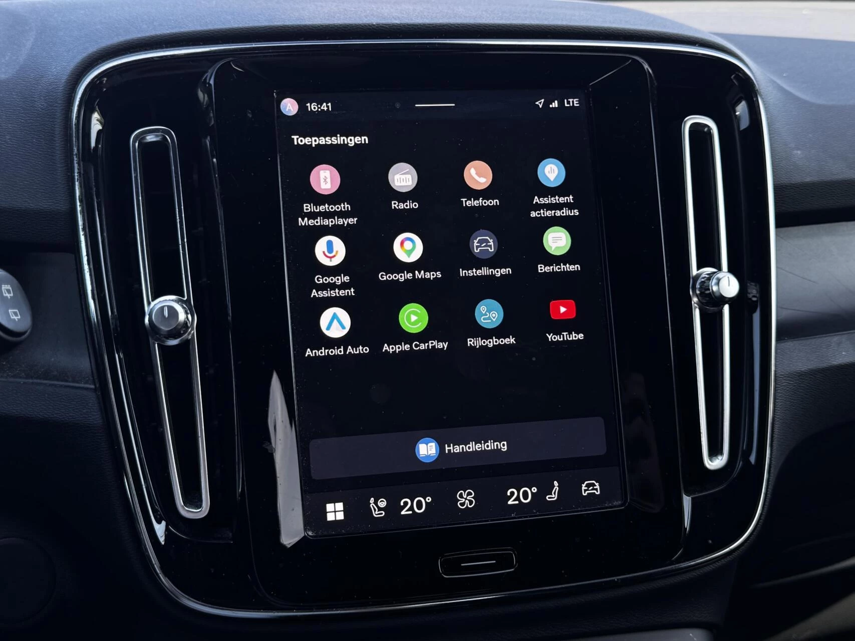 Hoofdafbeelding Volvo XC40