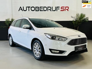 Ford Focus Wagon 1.5 Titanium Edition 182PK! Trekhaak! Facelift! Navigatie! Xenon! Vol opties!