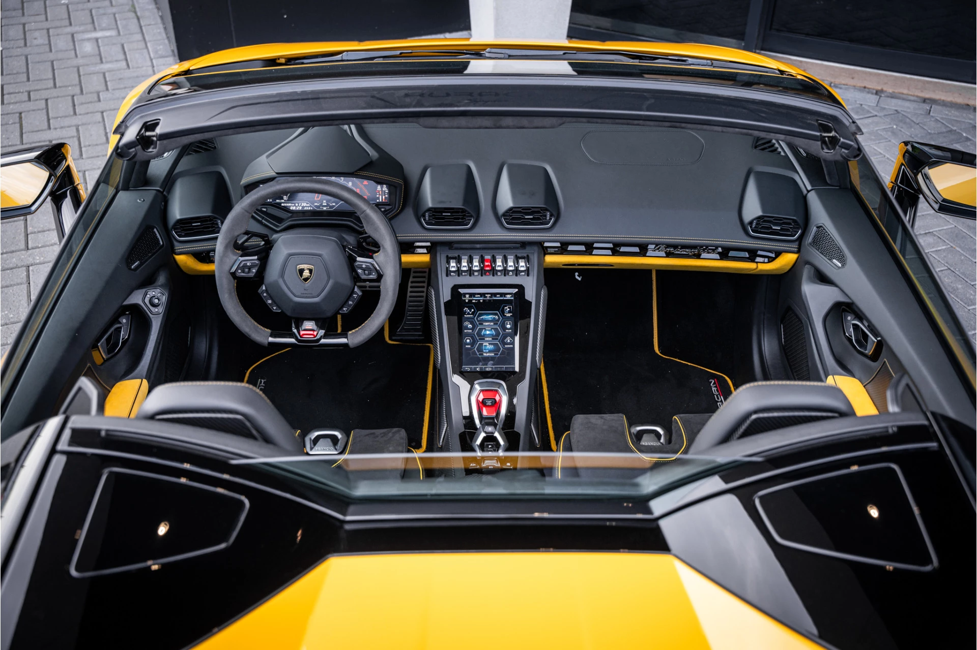 Hoofdafbeelding Lamborghini Huracán