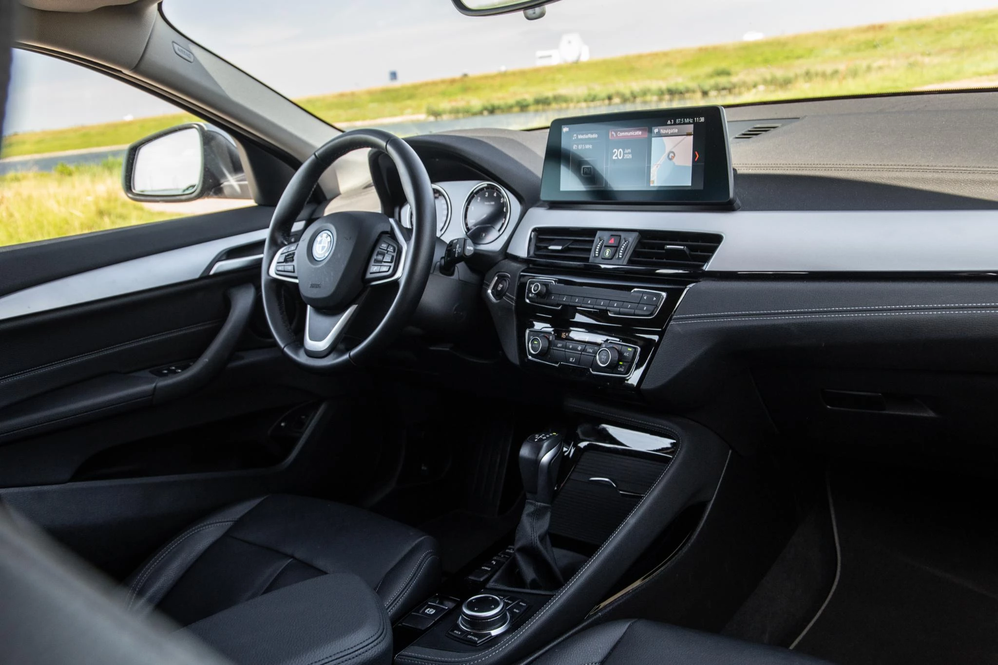 Hoofdafbeelding BMW X2