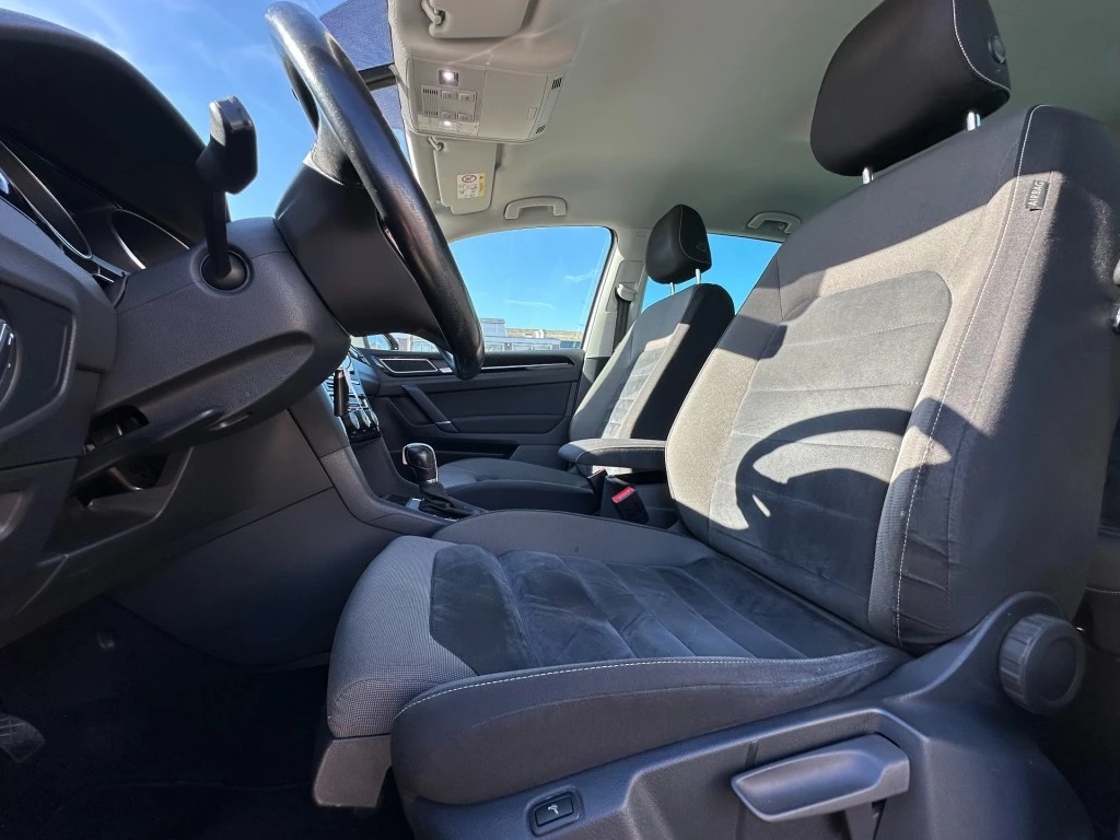 Hoofdafbeelding Volkswagen Golf Sportsvan