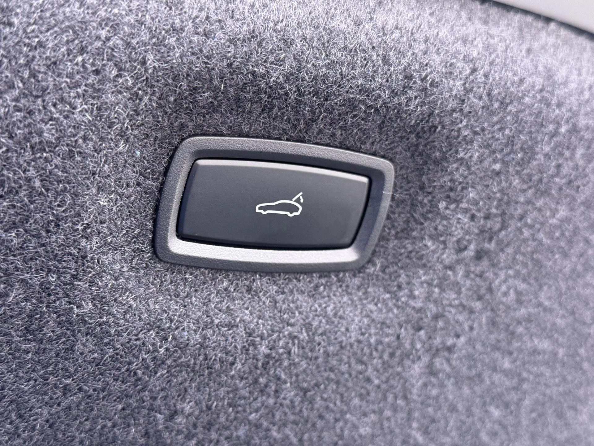 Hoofdafbeelding Porsche Taycan