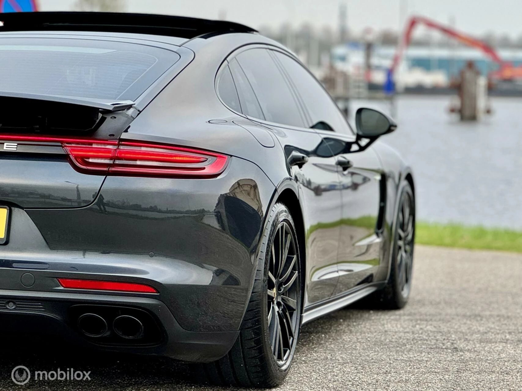 Hoofdafbeelding Porsche Panamera