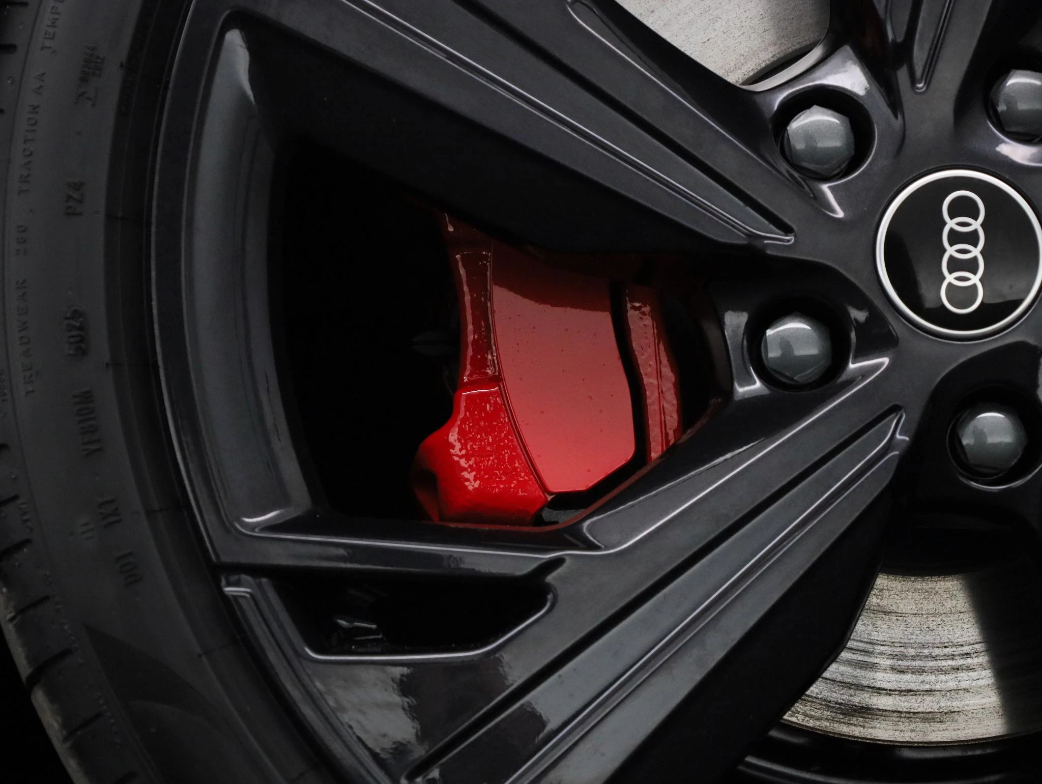 Hoofdafbeelding Audi A6 Avant e-tron