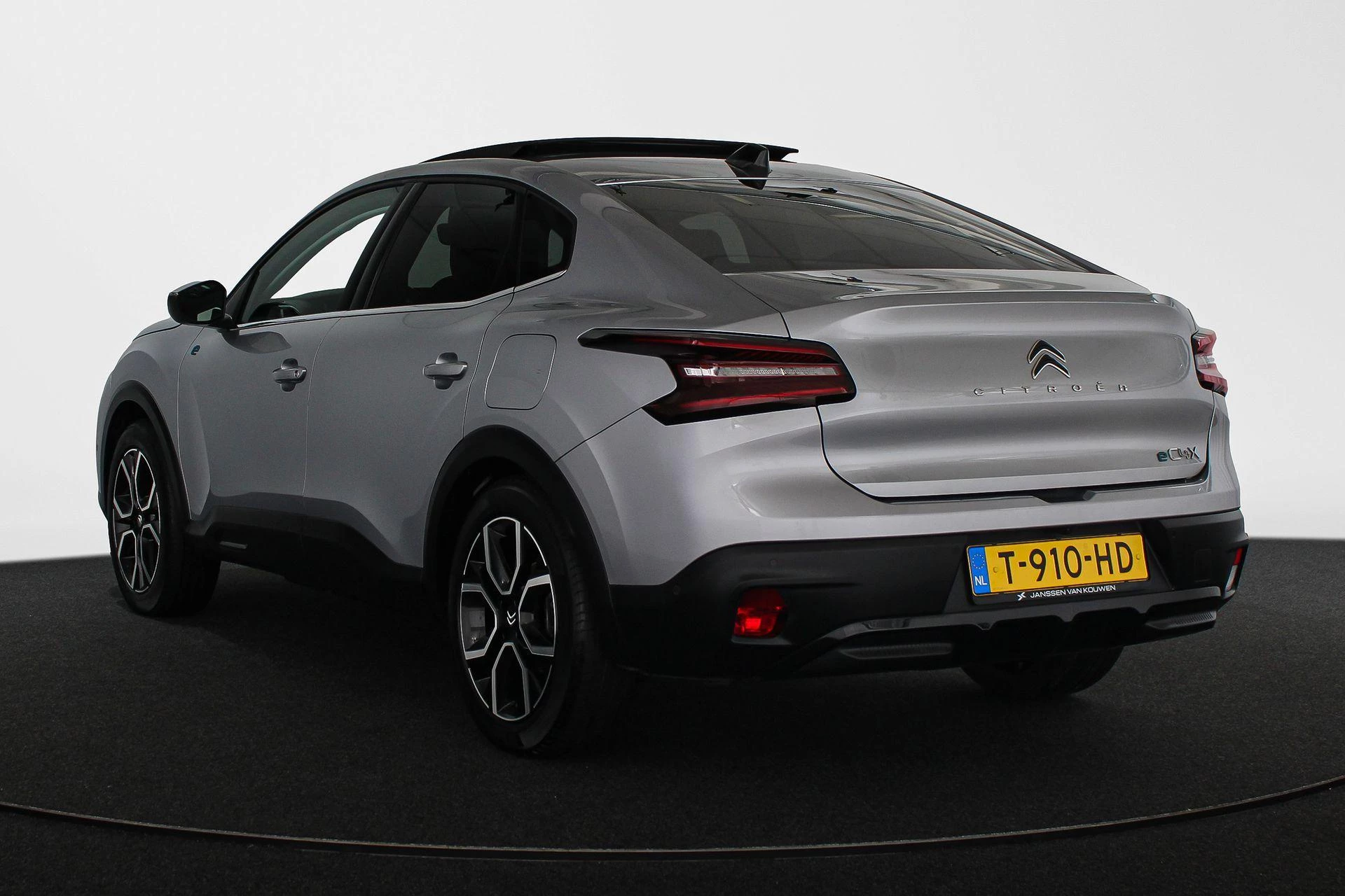 Hoofdafbeelding Citroën ë-C4 X