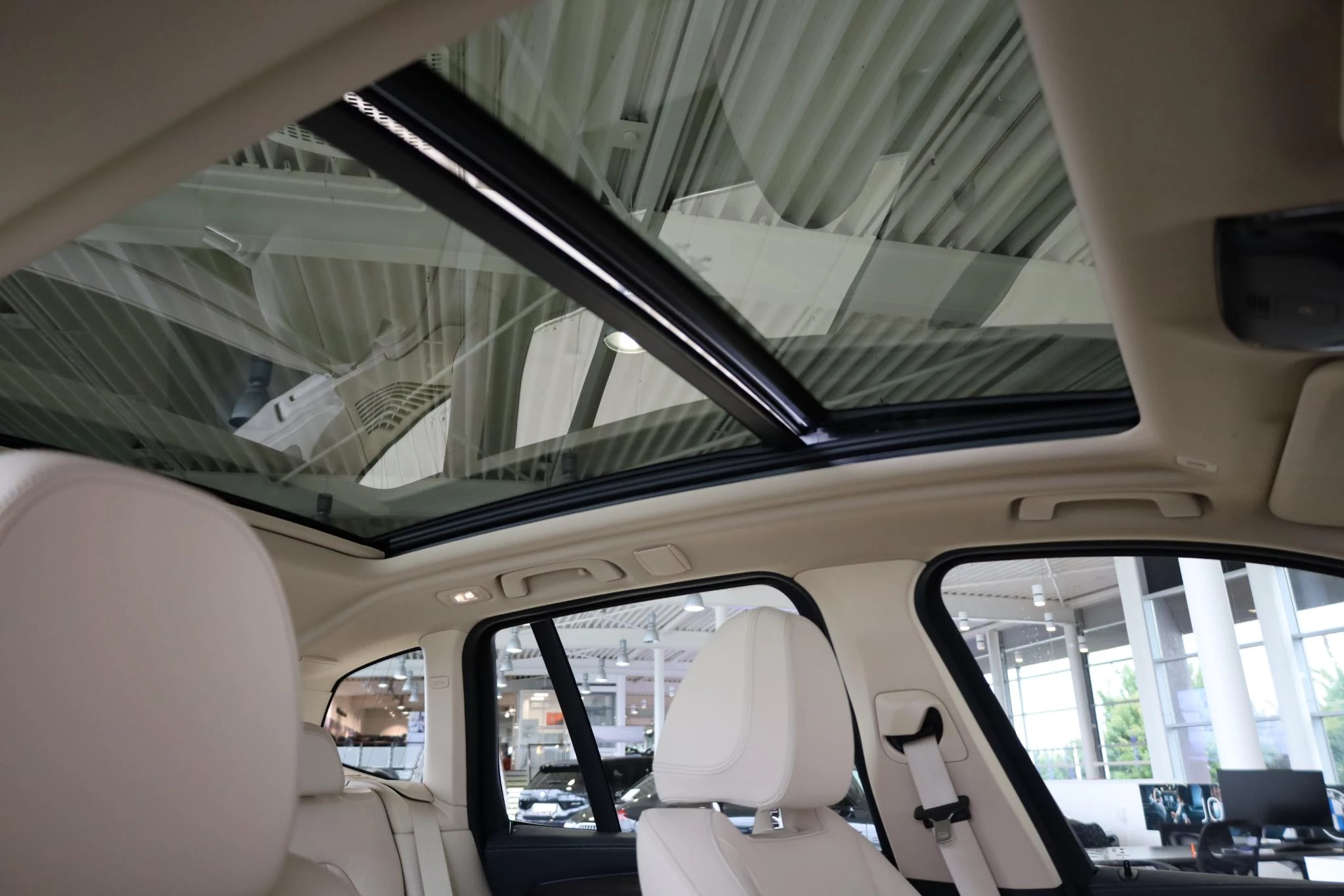 Hoofdafbeelding BMW iX3