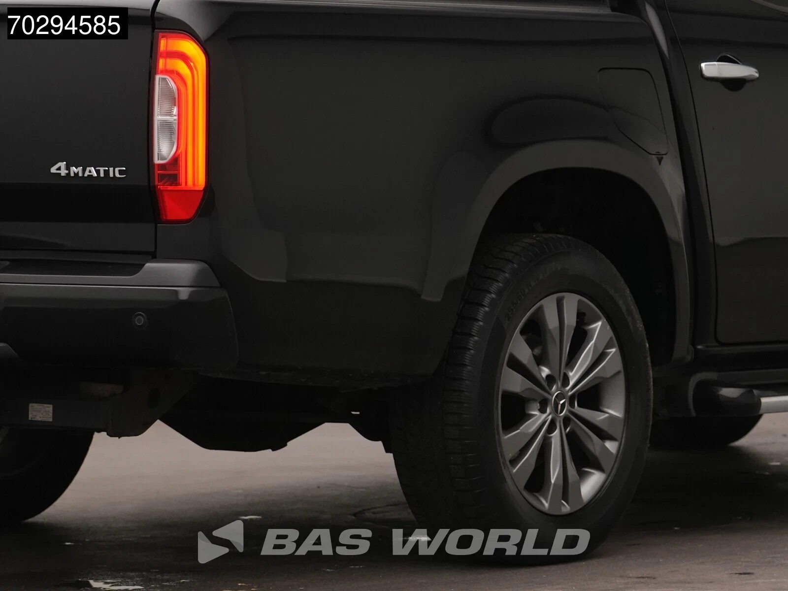Hoofdafbeelding Mercedes-Benz X-Klasse