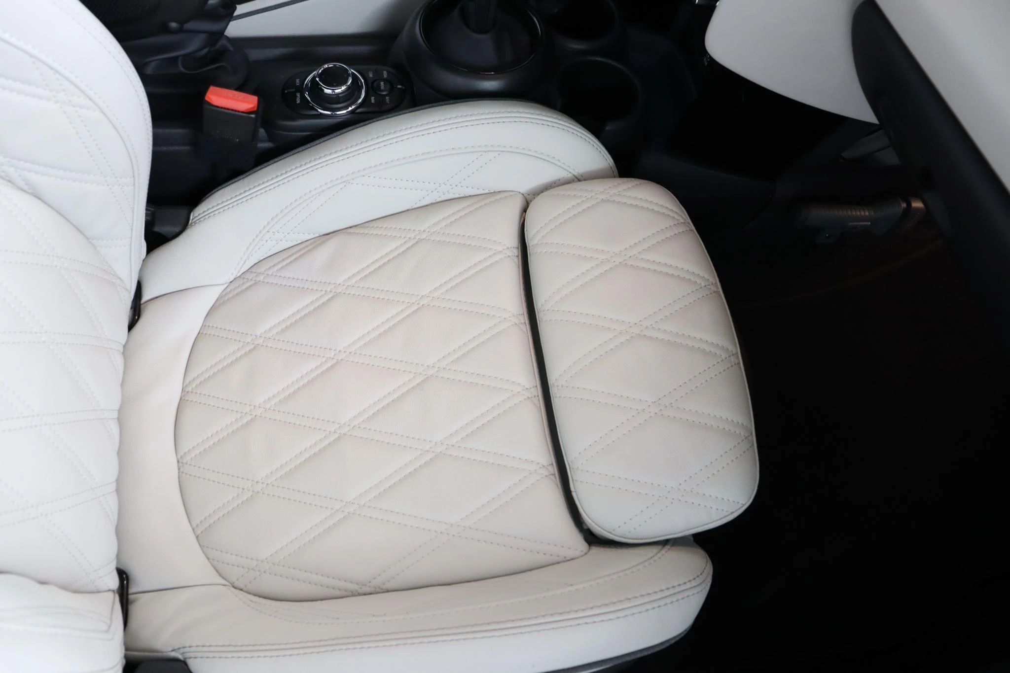 Hoofdafbeelding MINI Cooper Cabrio