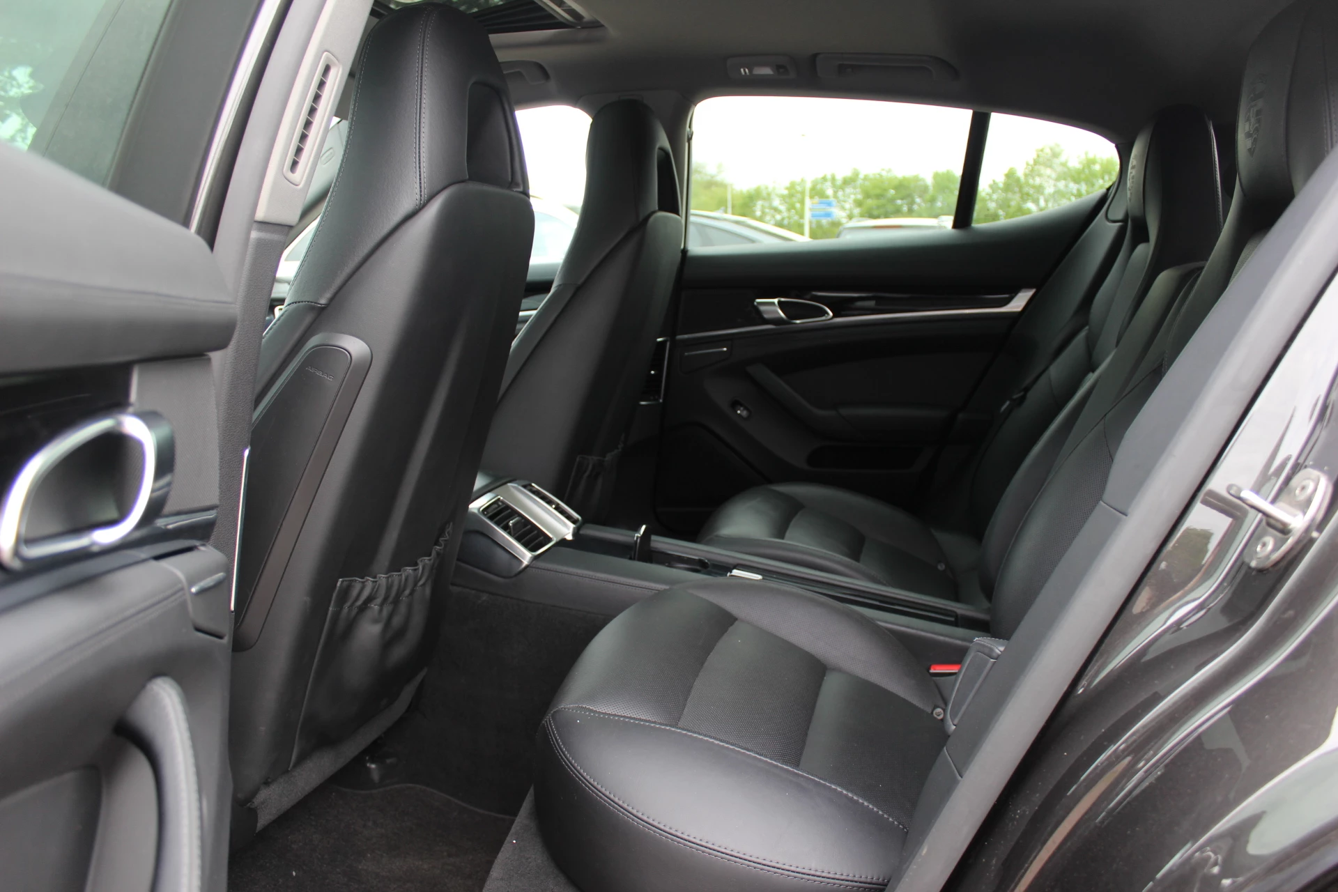 Hoofdafbeelding Porsche Panamera