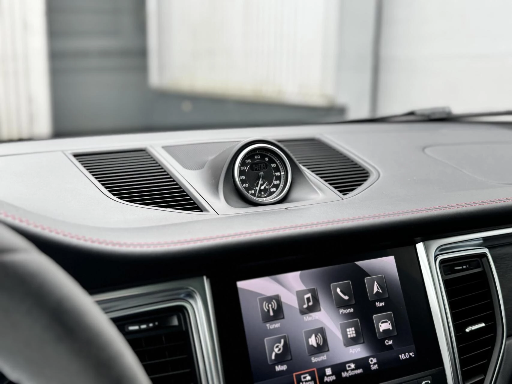 Hoofdafbeelding Porsche Macan