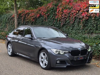 BMW 3-serie M Sport Shadow Executive Edition Apple CarPlay Alcantara LED NAP NL Rijklaar - Garantie inbegrepen!