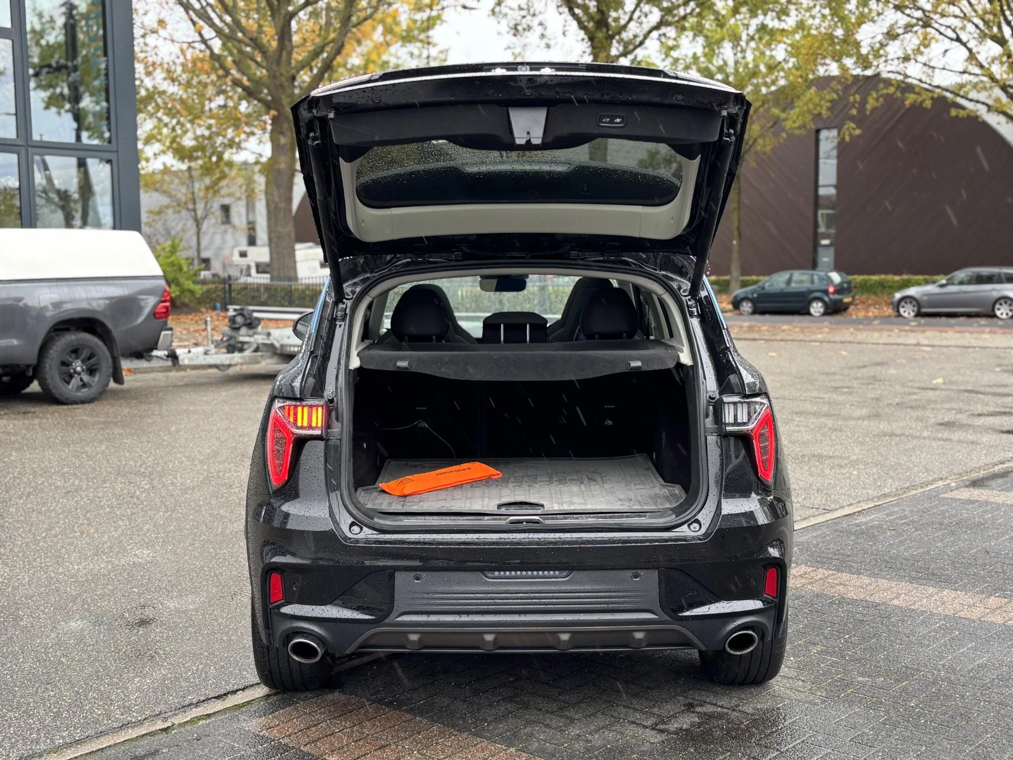 Hoofdafbeelding Lynk & Co 01