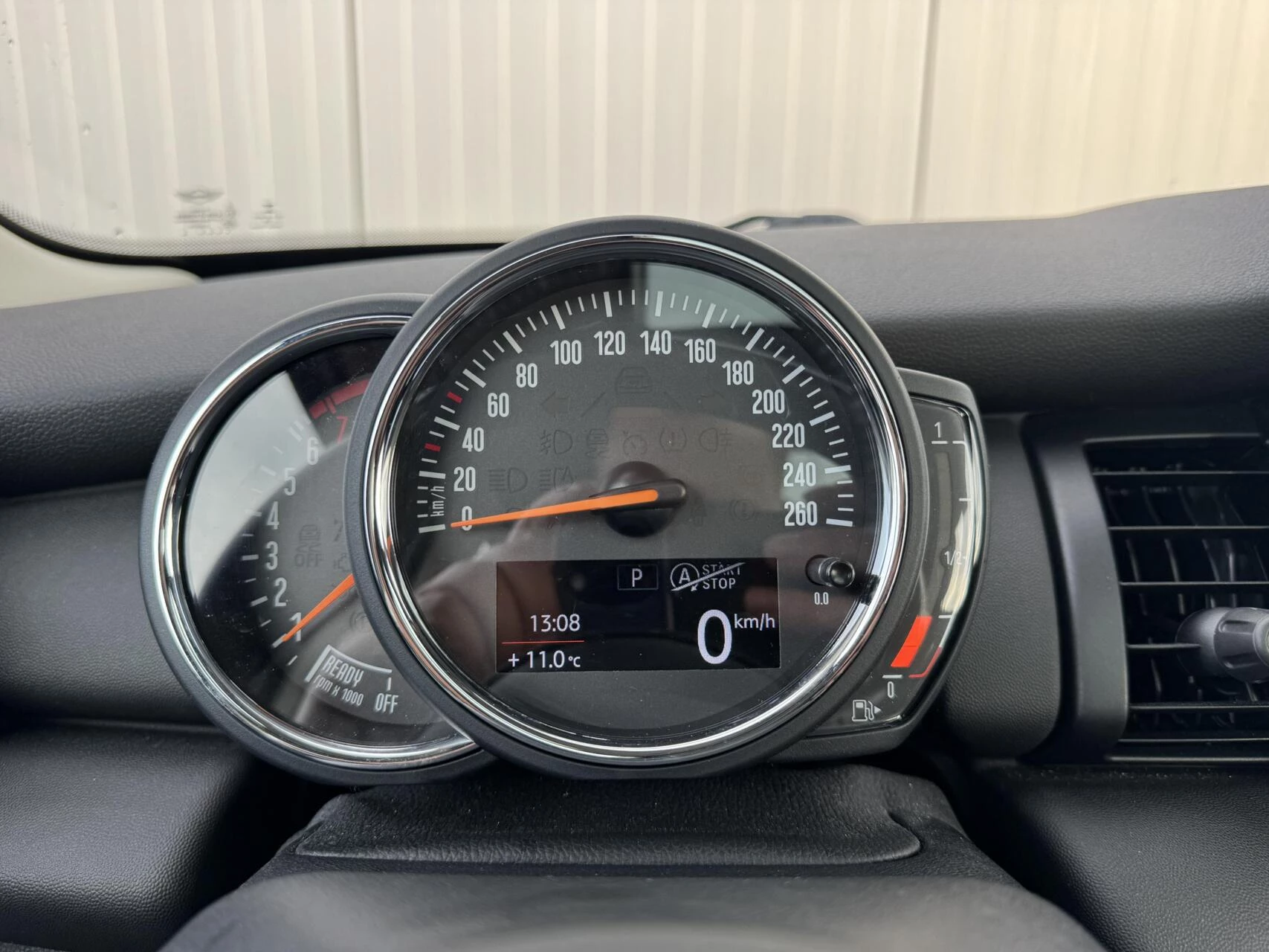 Hoofdafbeelding MINI One