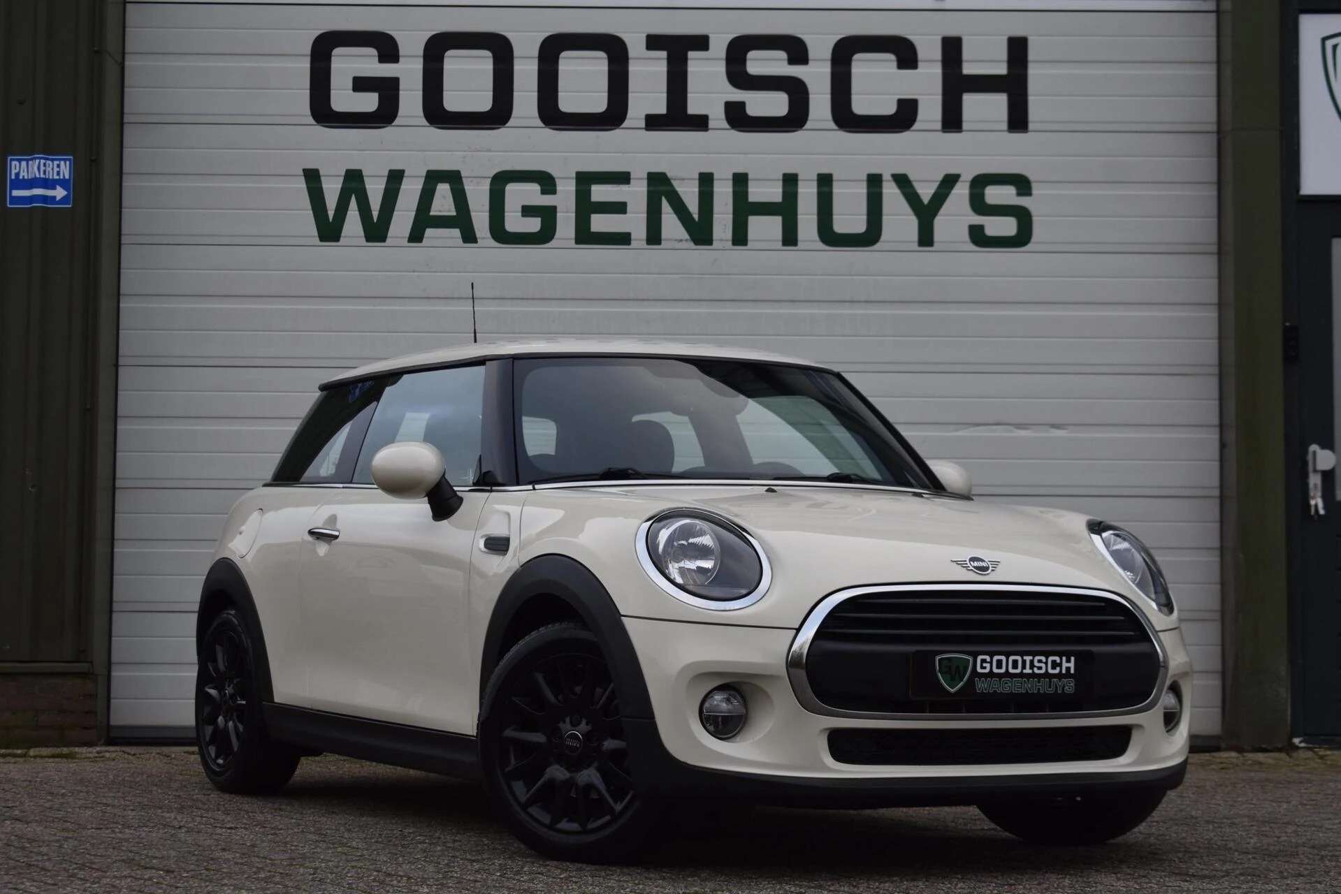 Hoofdafbeelding MINI One