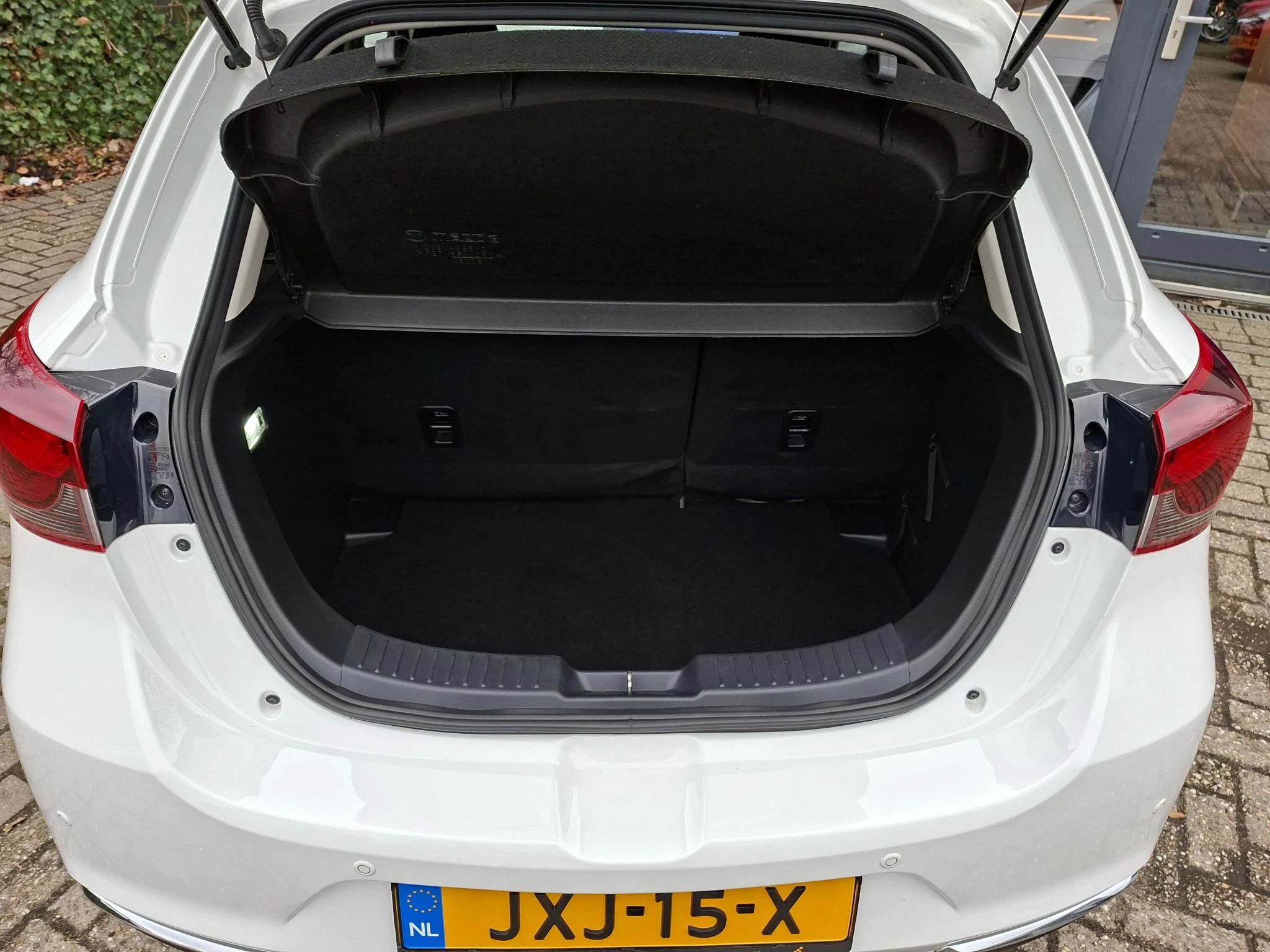 Hoofdafbeelding Mazda 2