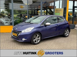 Peugeot 208 1.6 VTI 120 pk Allure - slechts 53.000 km !! - Navi - parkeer sensoren