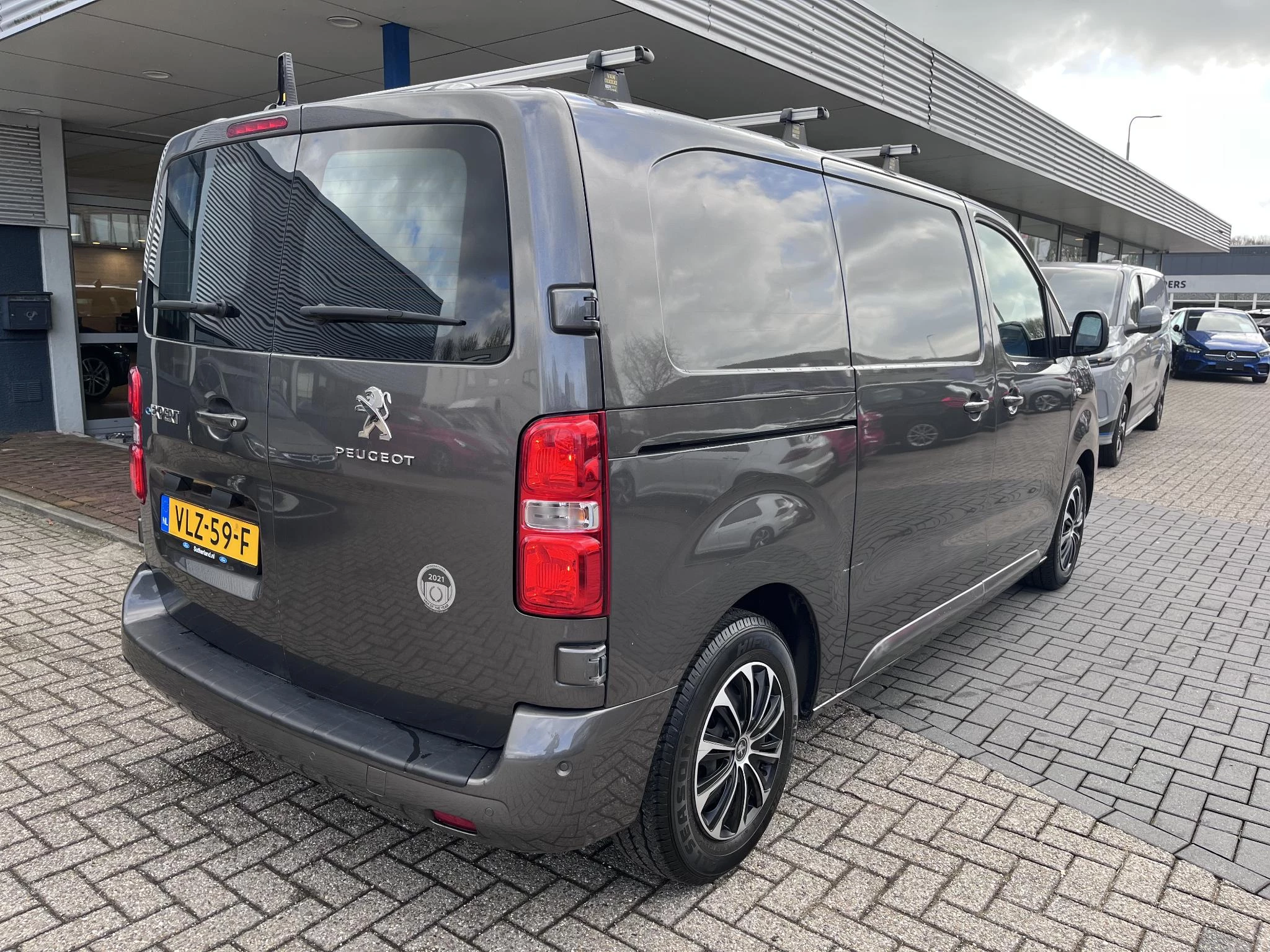 Hoofdafbeelding Peugeot e-Expert