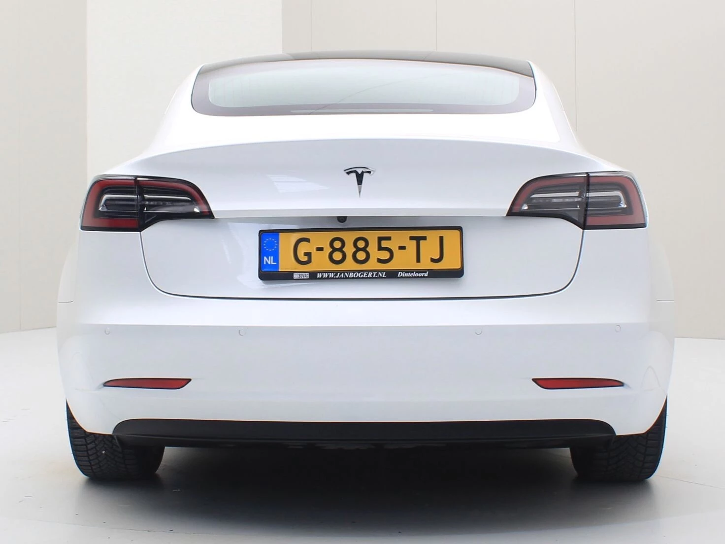 Hoofdafbeelding Tesla Model 3