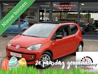 Volkswagen Up! 1.0 groove up! CRUISE PANO PARK.SENS. NW APK