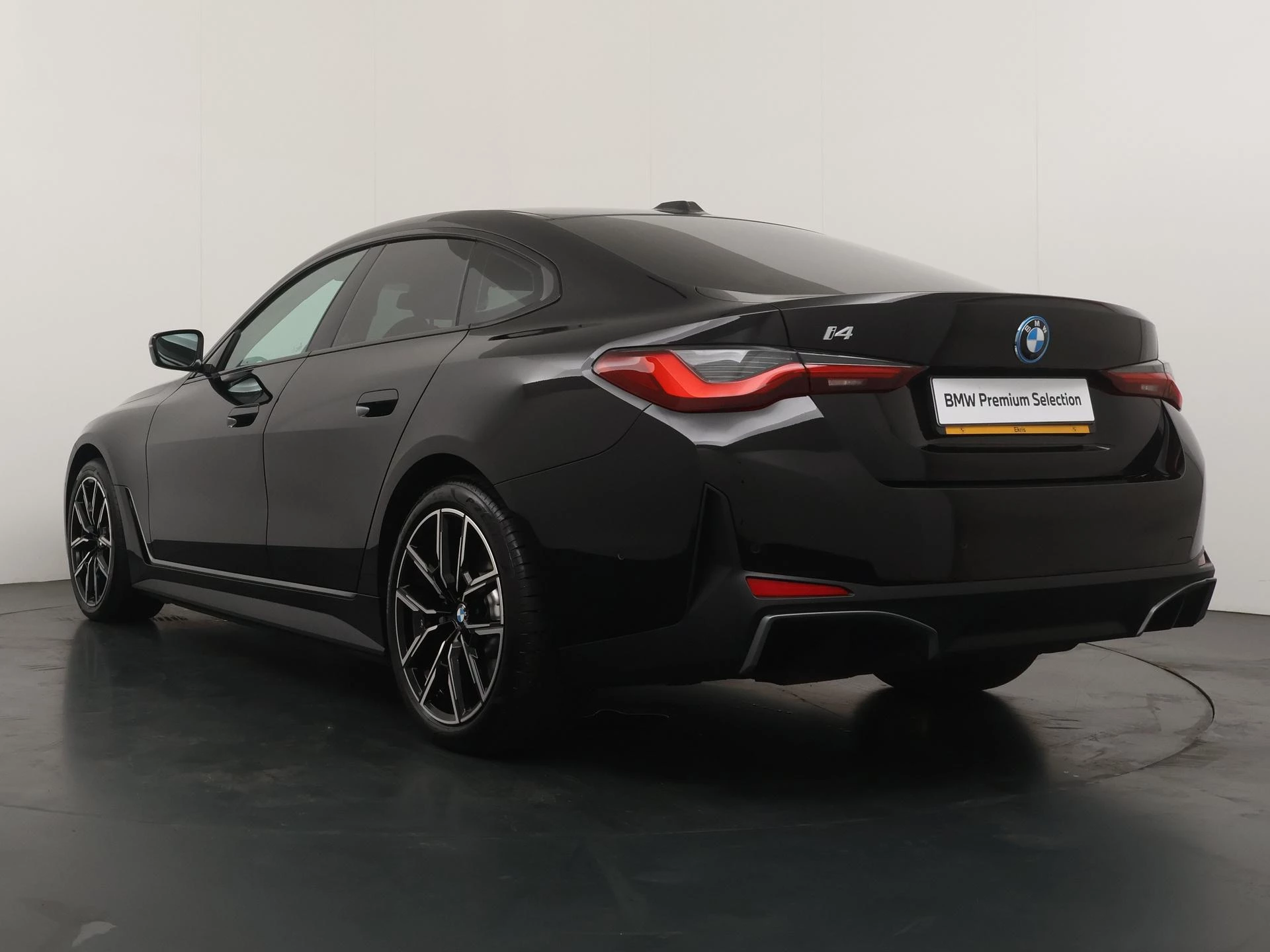 Hoofdafbeelding BMW i4