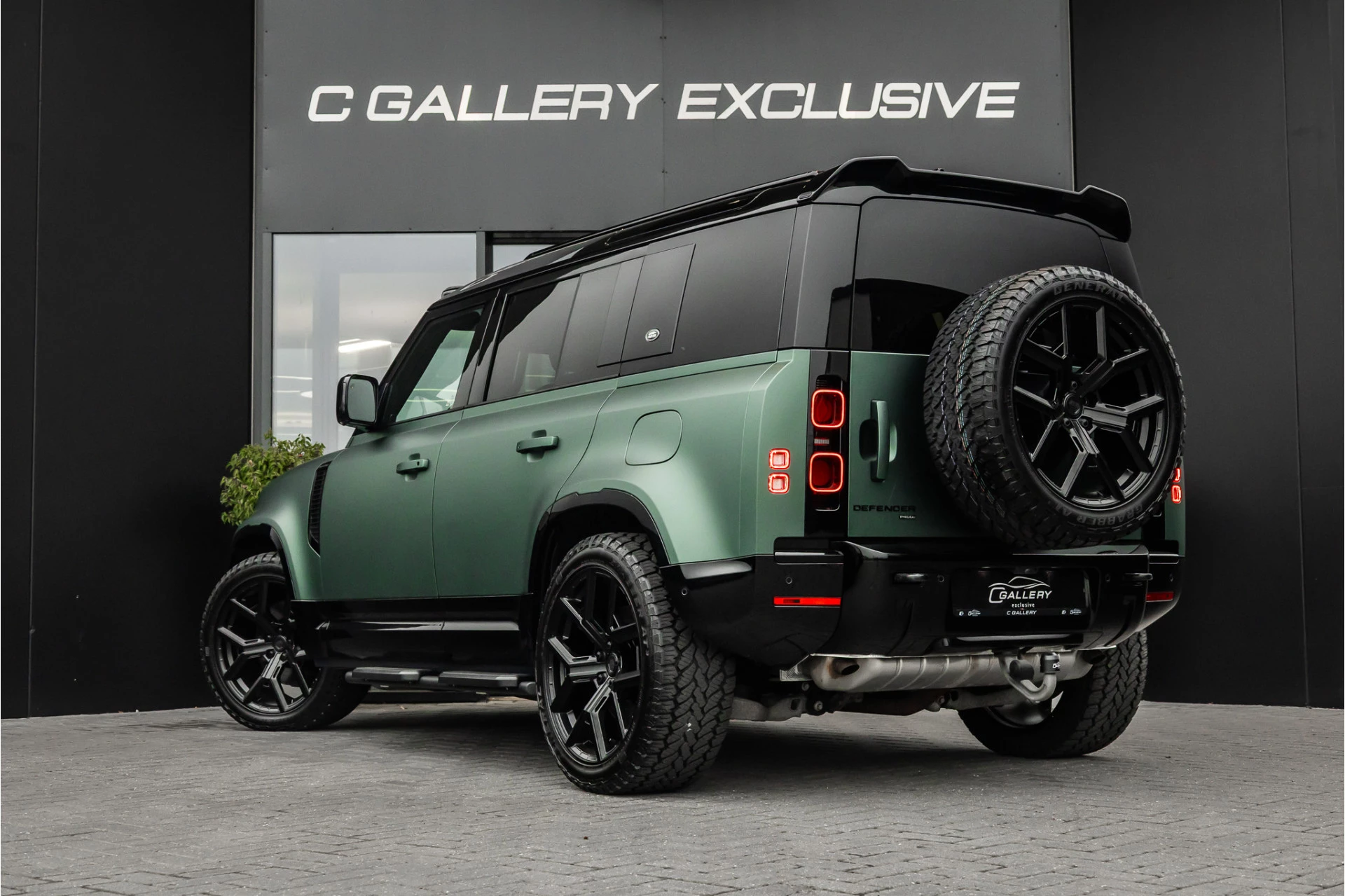 Hoofdafbeelding Land Rover Defender