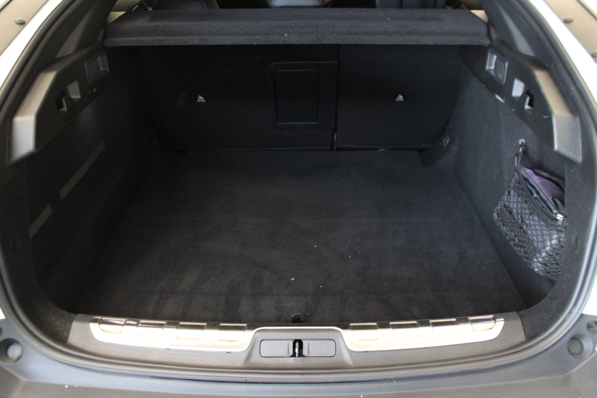 Hoofdafbeelding Peugeot 408