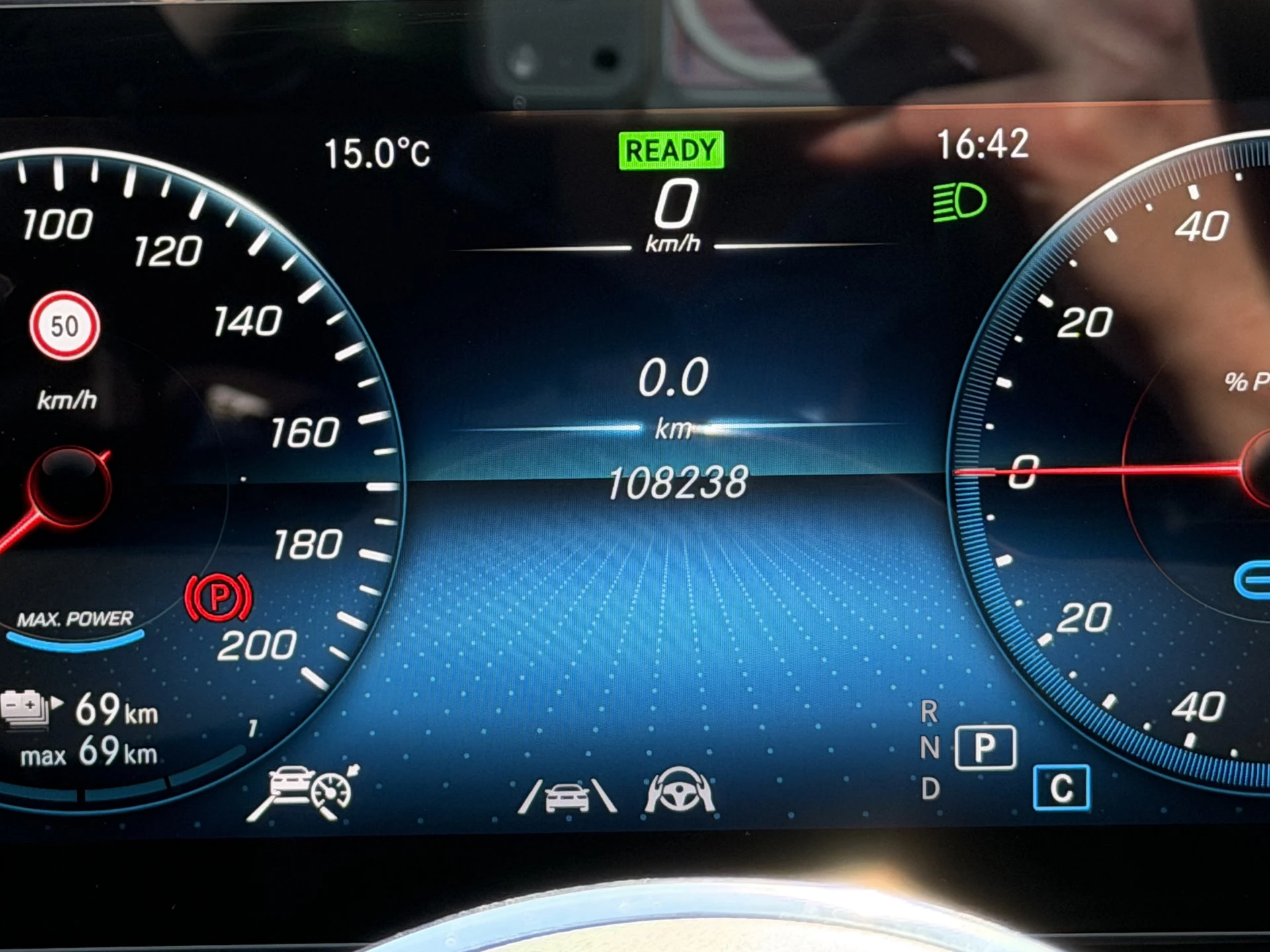 Hoofdafbeelding Mercedes-Benz EQC