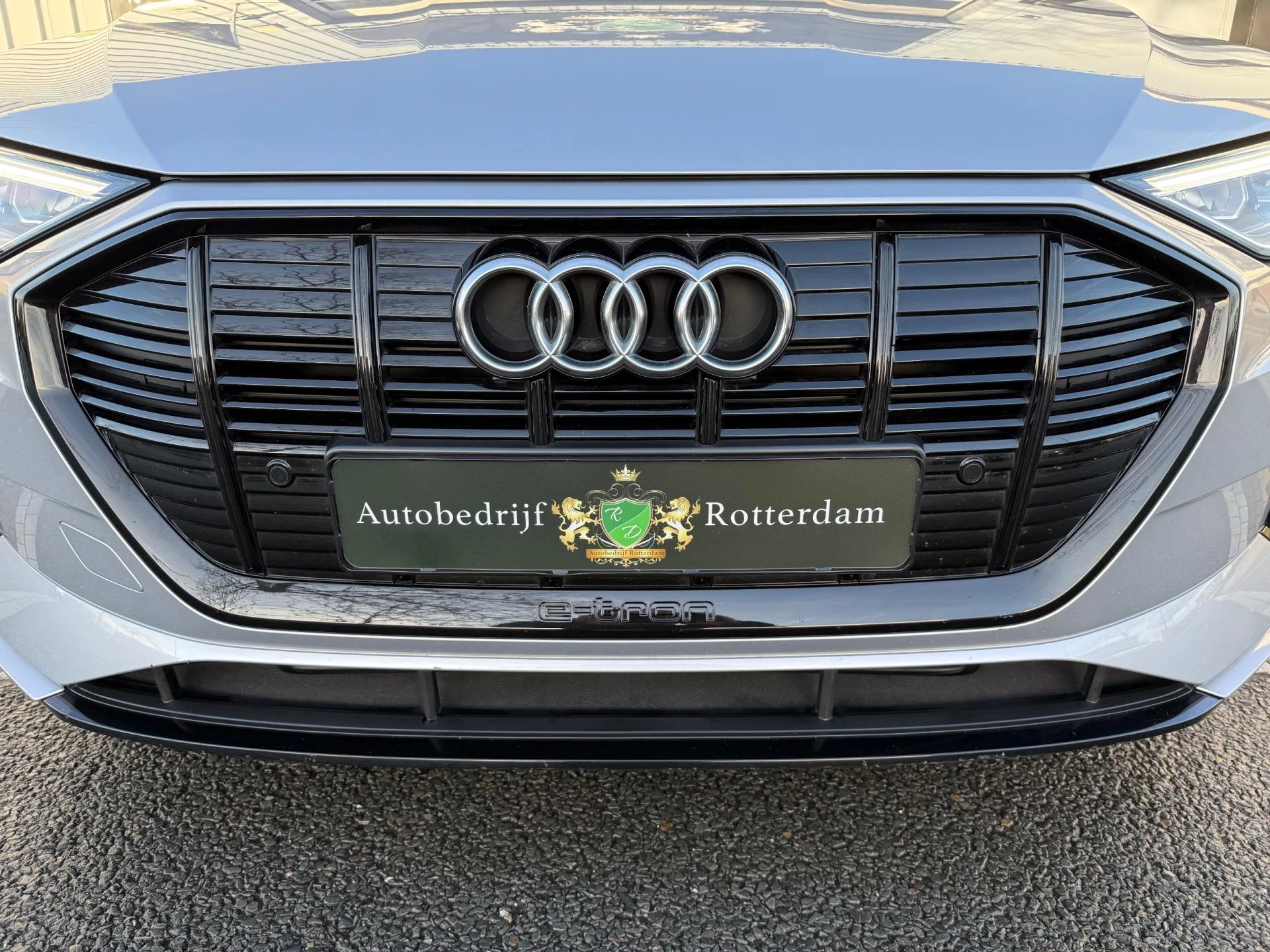 Hoofdafbeelding Audi e-tron