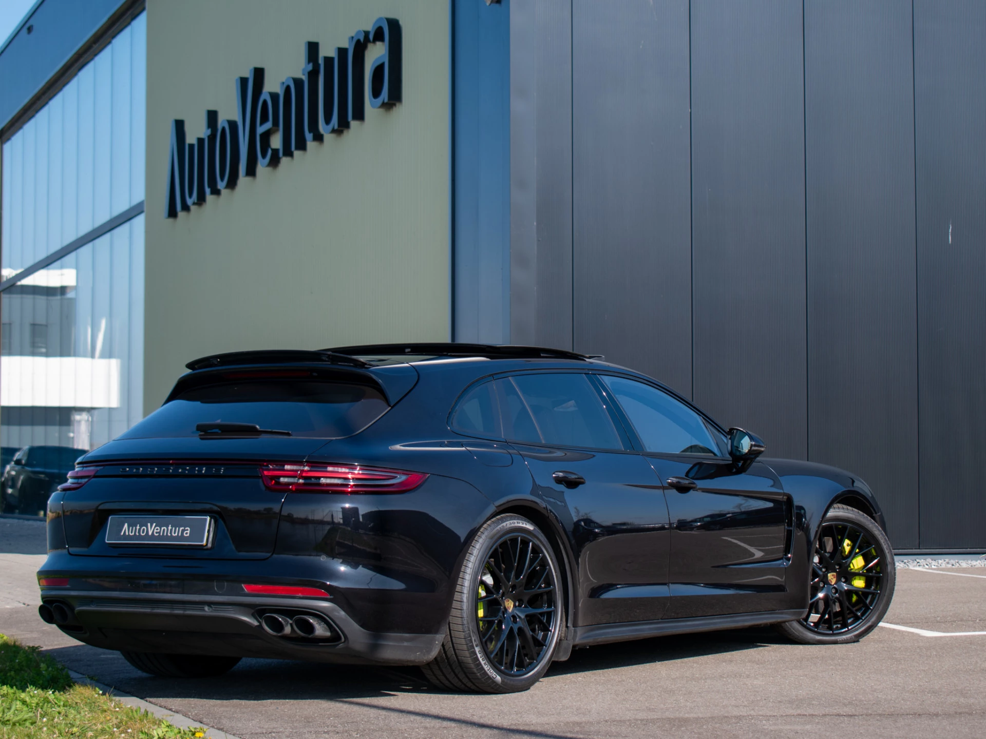 Hoofdafbeelding Porsche Panamera