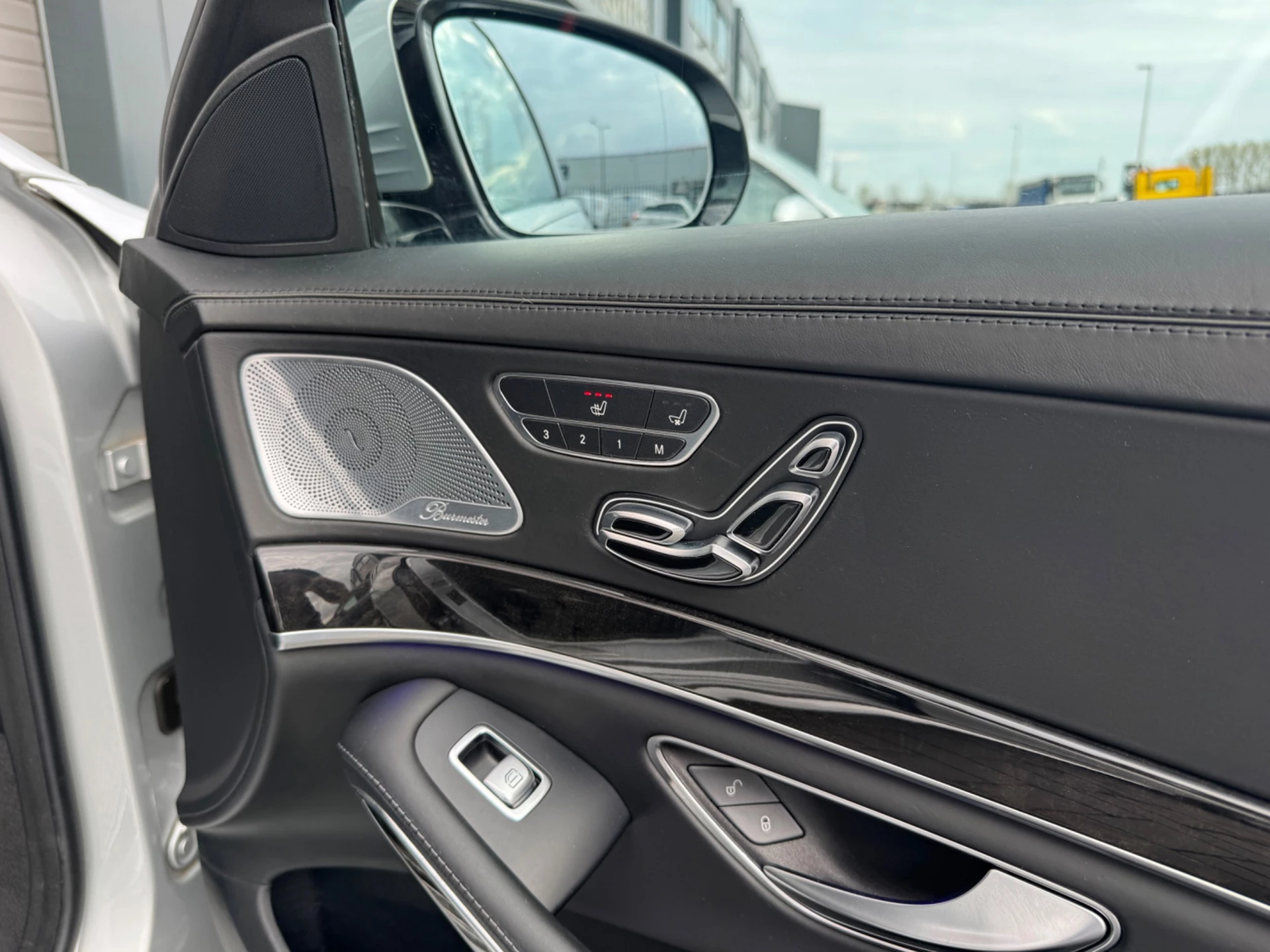 Hoofdafbeelding Mercedes-Benz S-Klasse