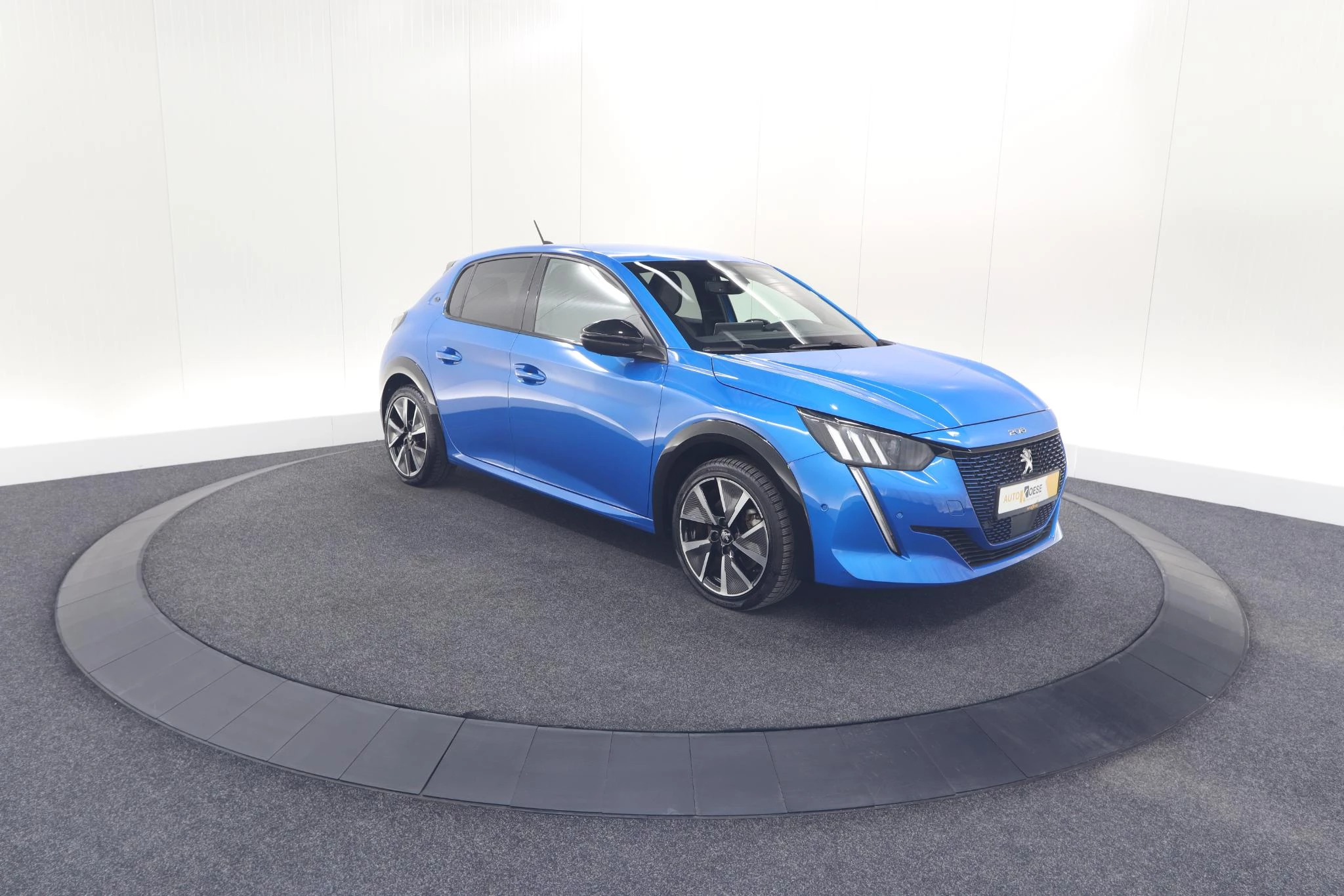 Hoofdafbeelding Peugeot e-208