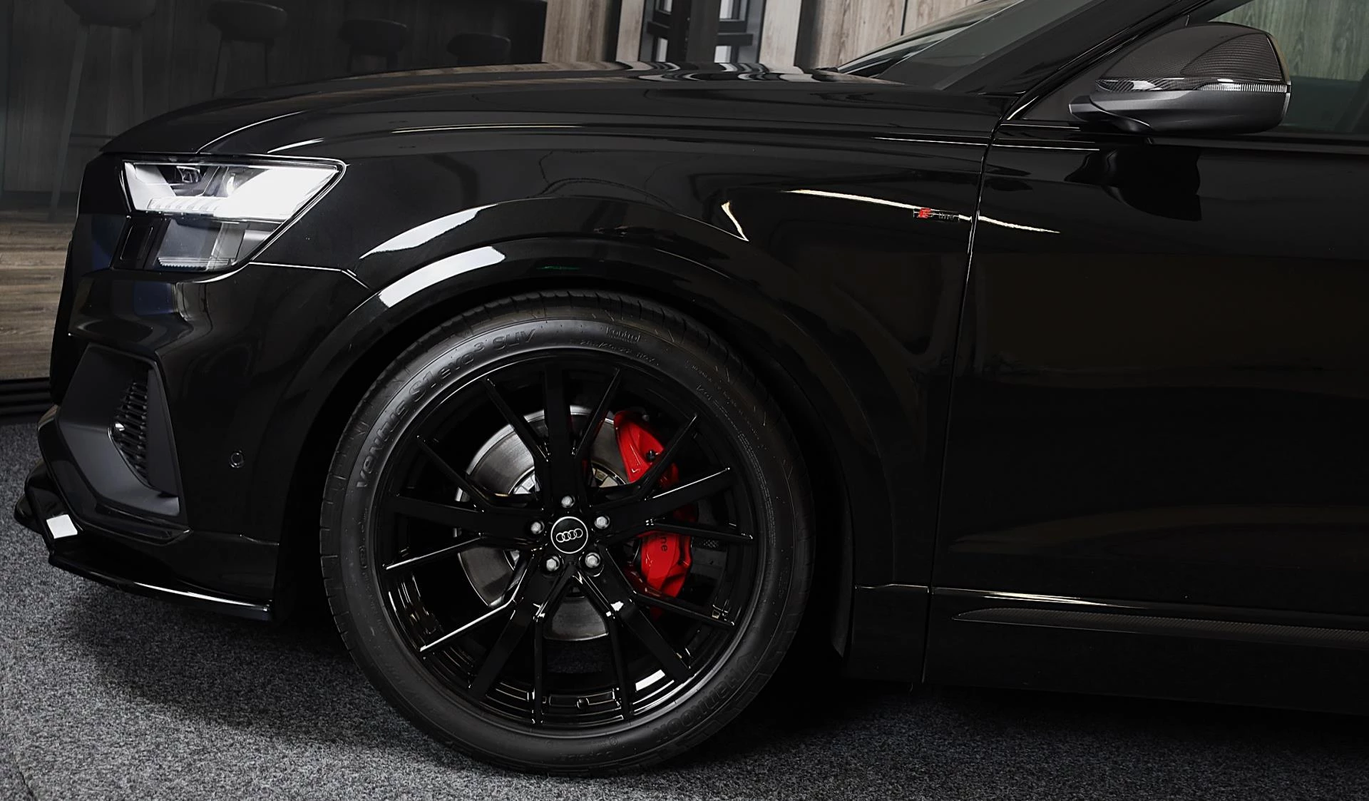 Hoofdafbeelding Audi Q8