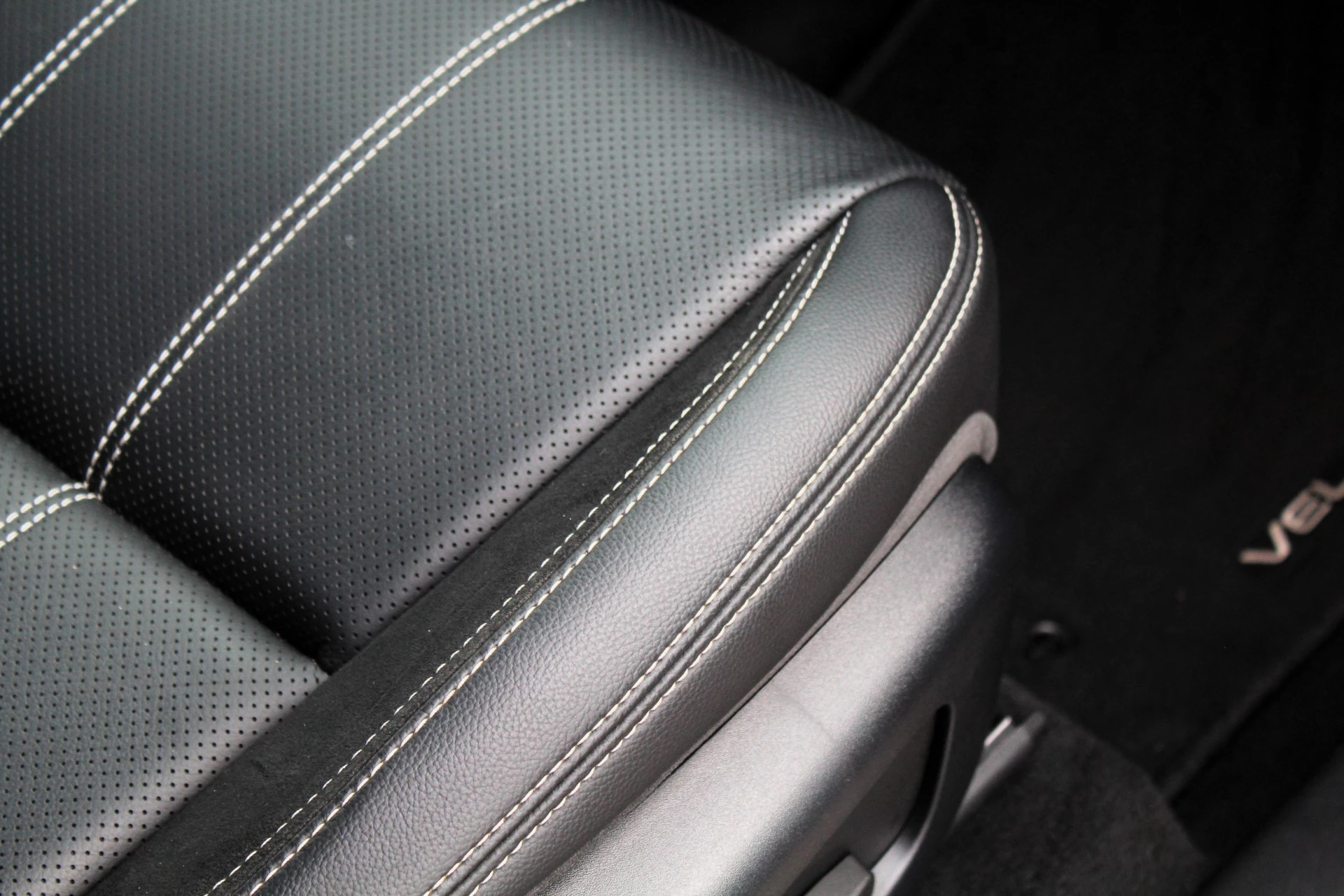 Hoofdafbeelding Land Rover Range Rover Velar